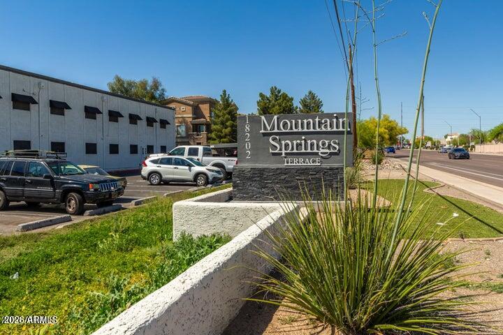 18202 N CAVE CREEK Road 212