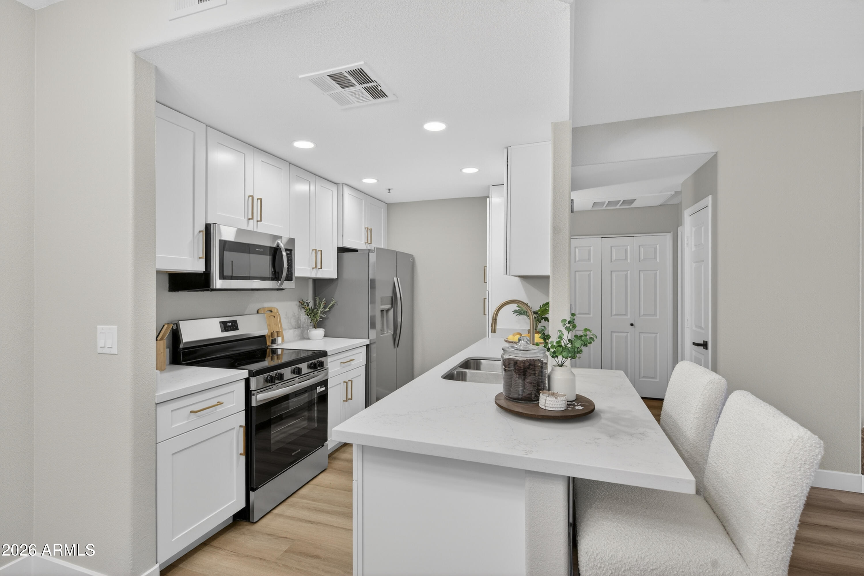 11375 E SAHUARO Drive 1104