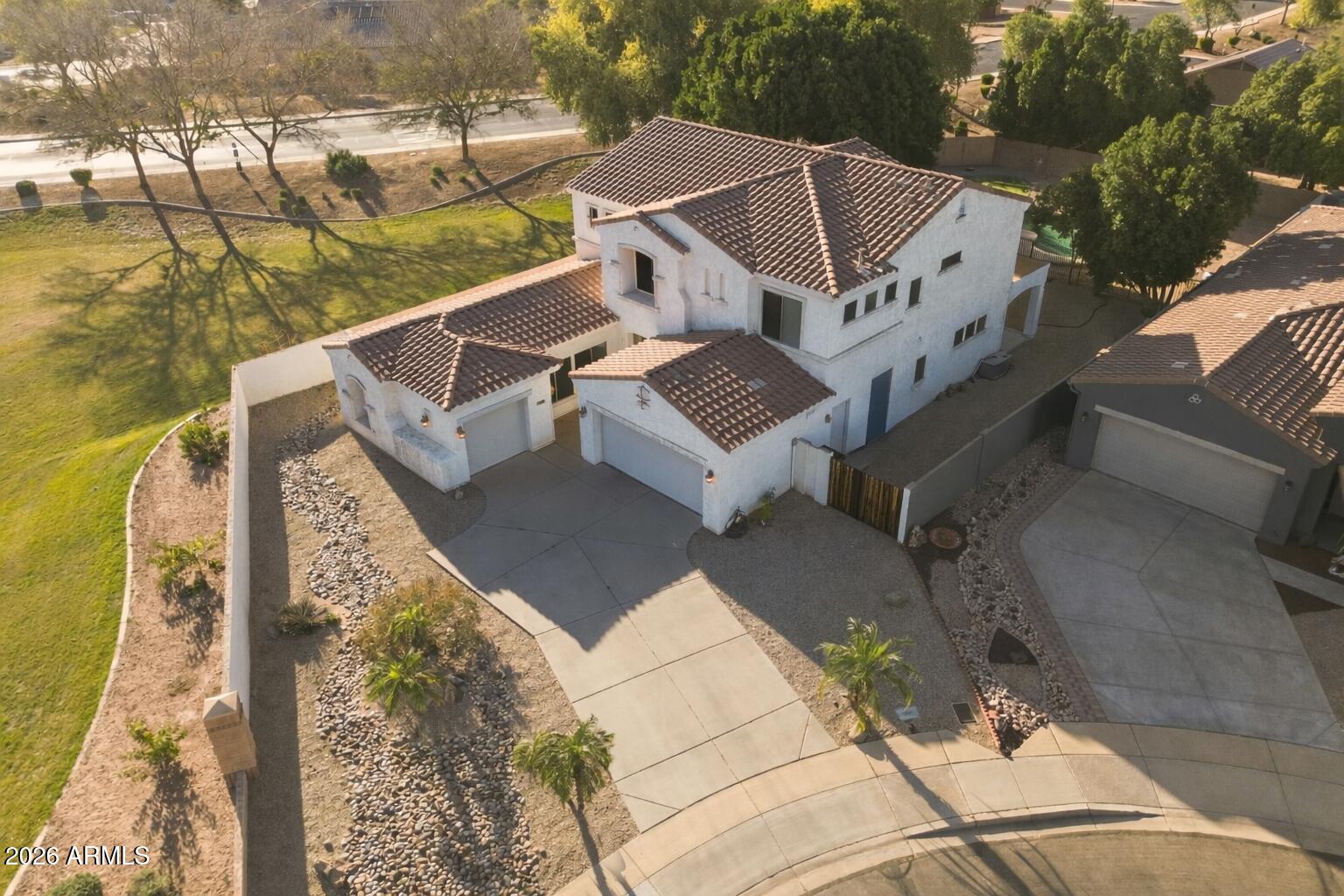 10306 E JUANITA Avenue