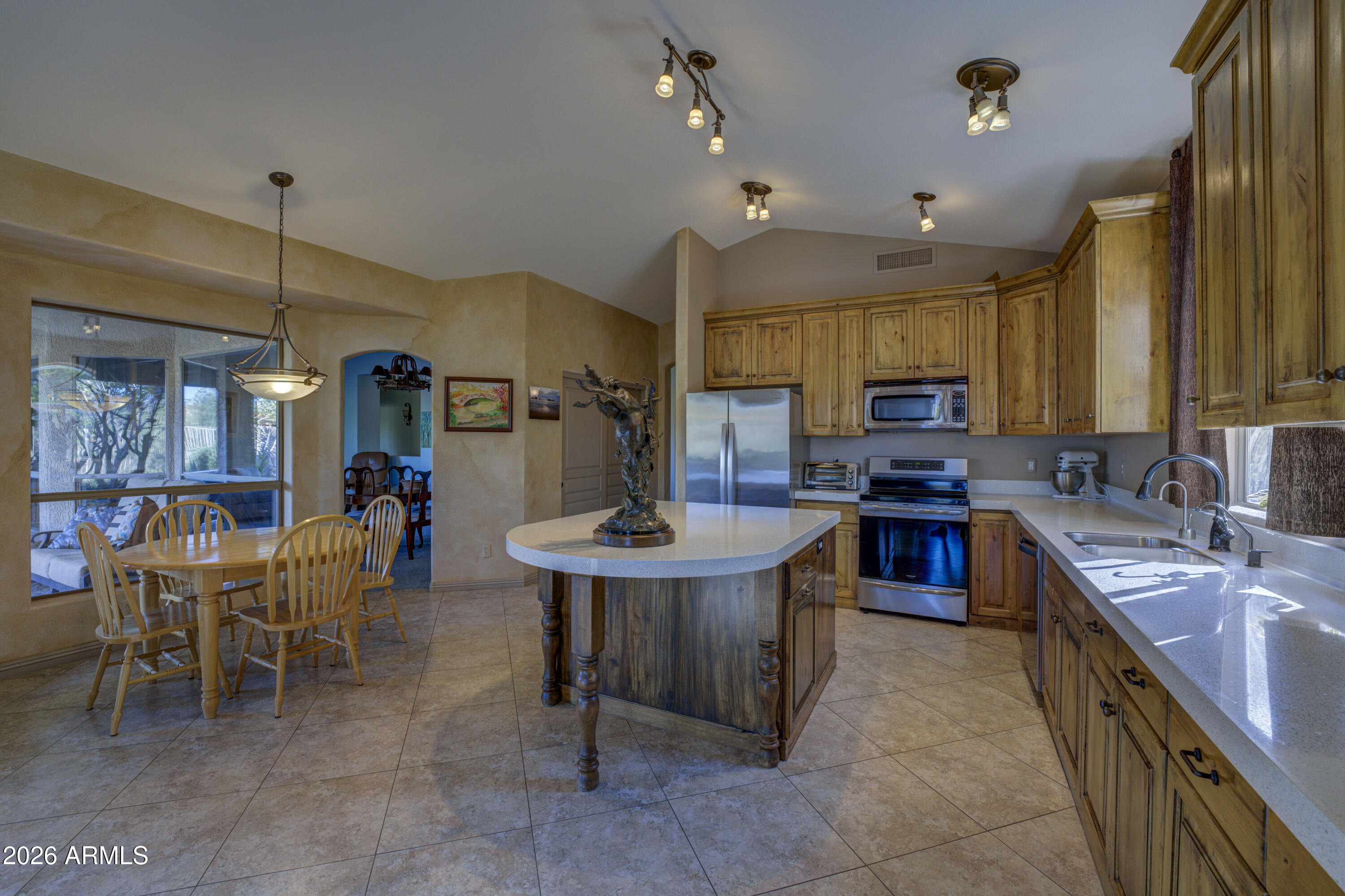 4814 E Crimson Terrace