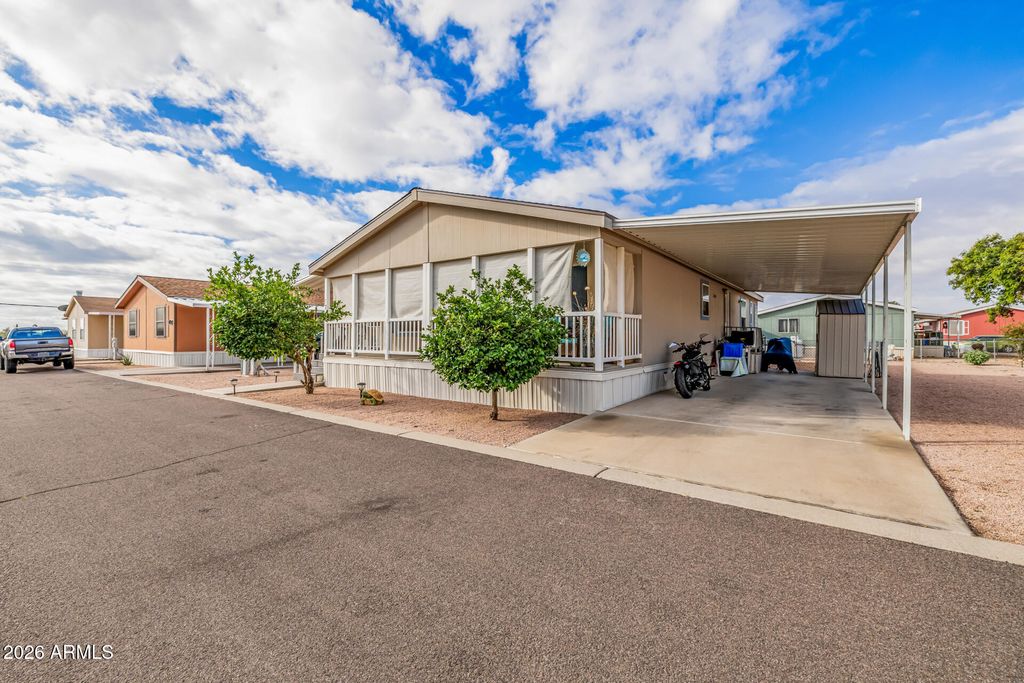 Photo of 2200 N Delaware Drive #77, Apache Junction, AZ 85120 (MLS # 6963203)