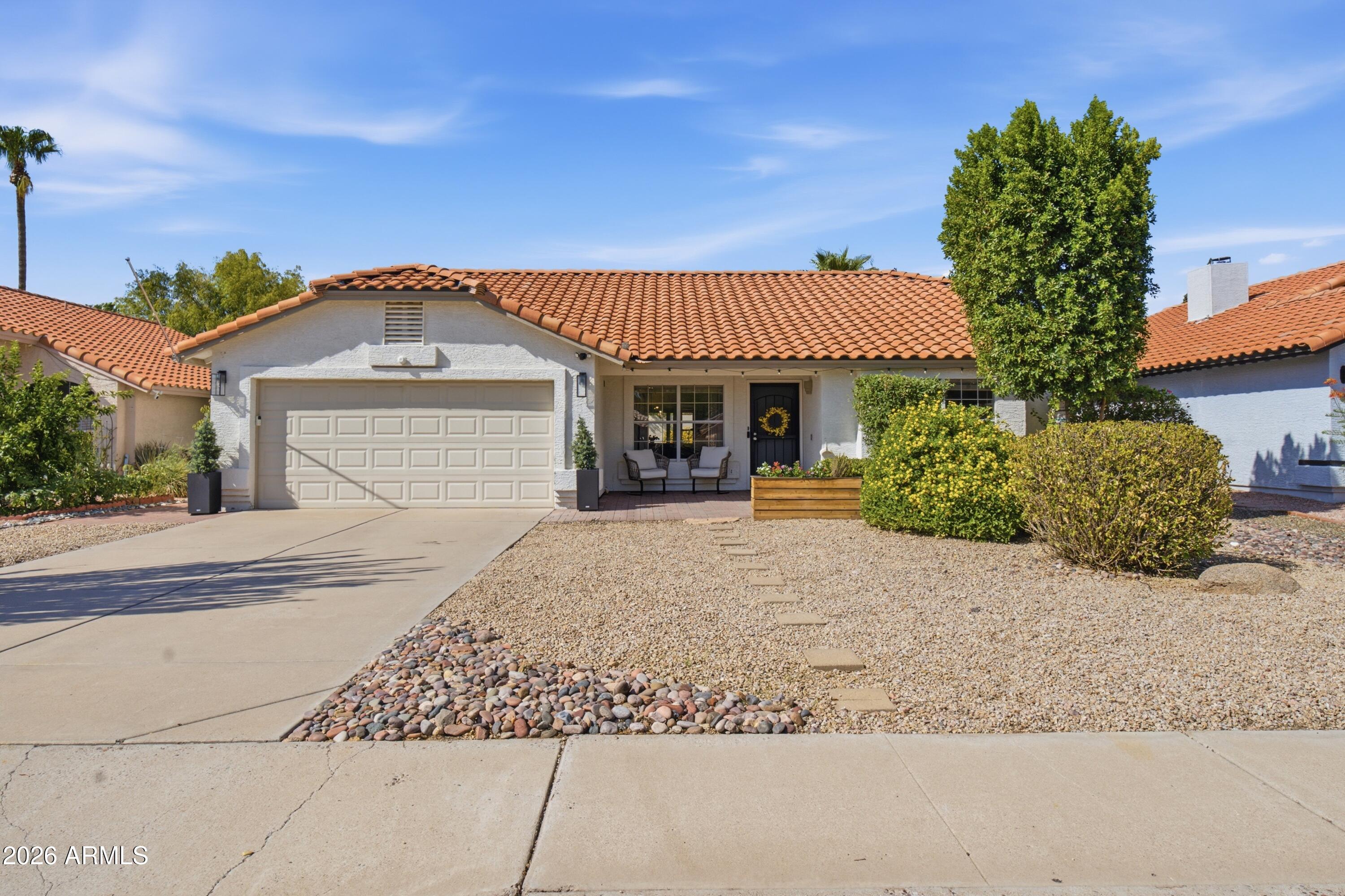 3526 E UTOPIA Road