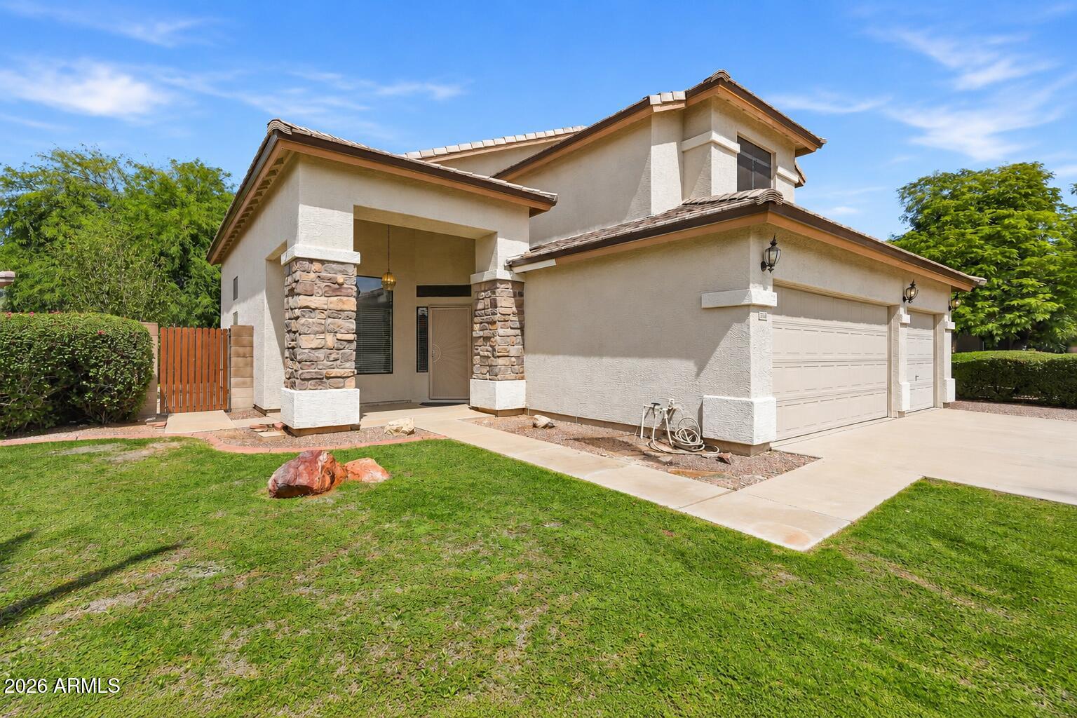 19220 N 39TH Place