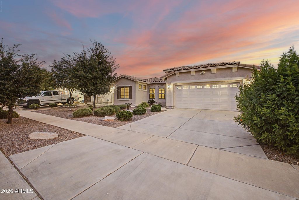 Photo of 2973 E Santa Fe Lane, Gilbert, AZ 85297 (MLS # 7022481)