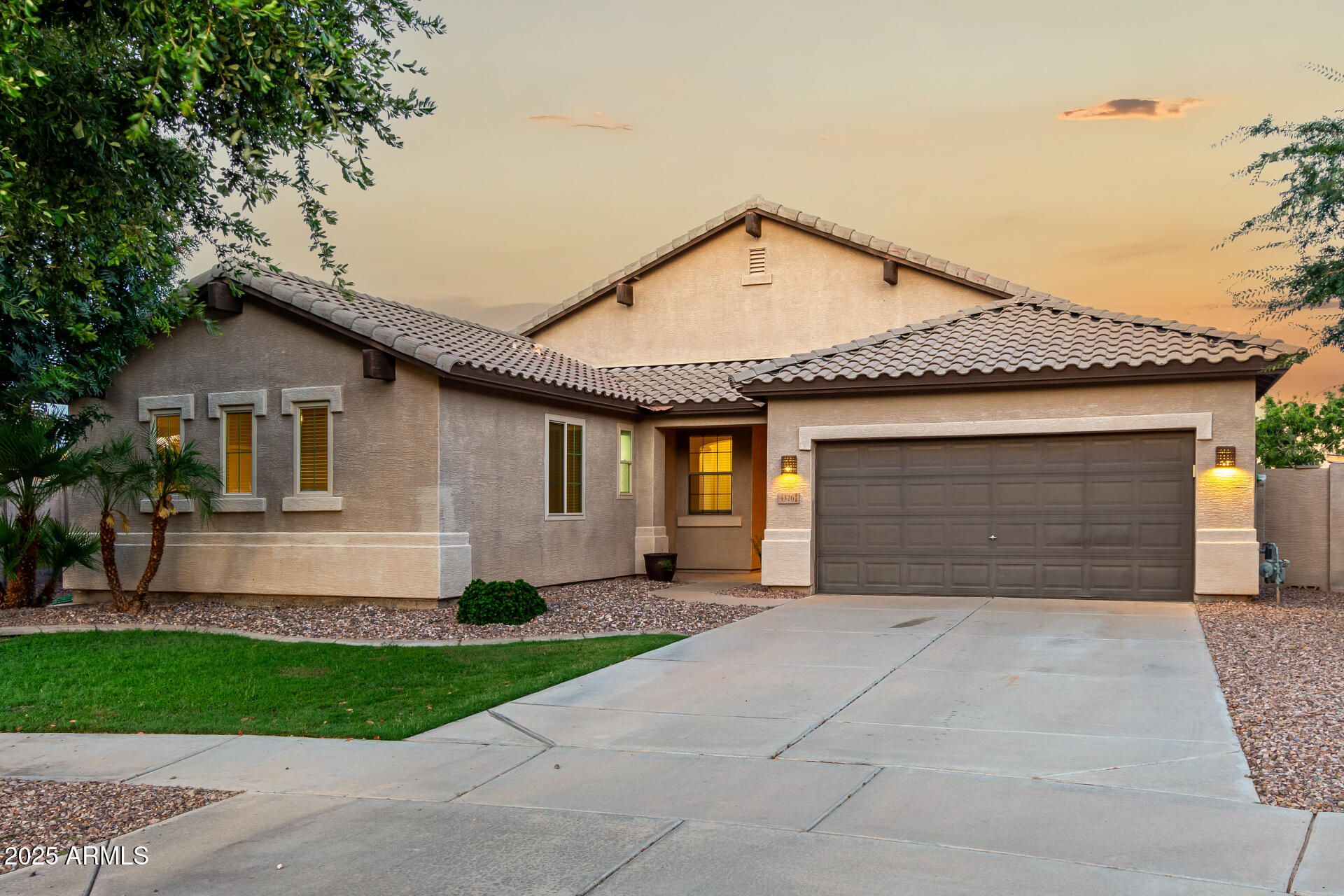 4326 E CLOUDBURST Court