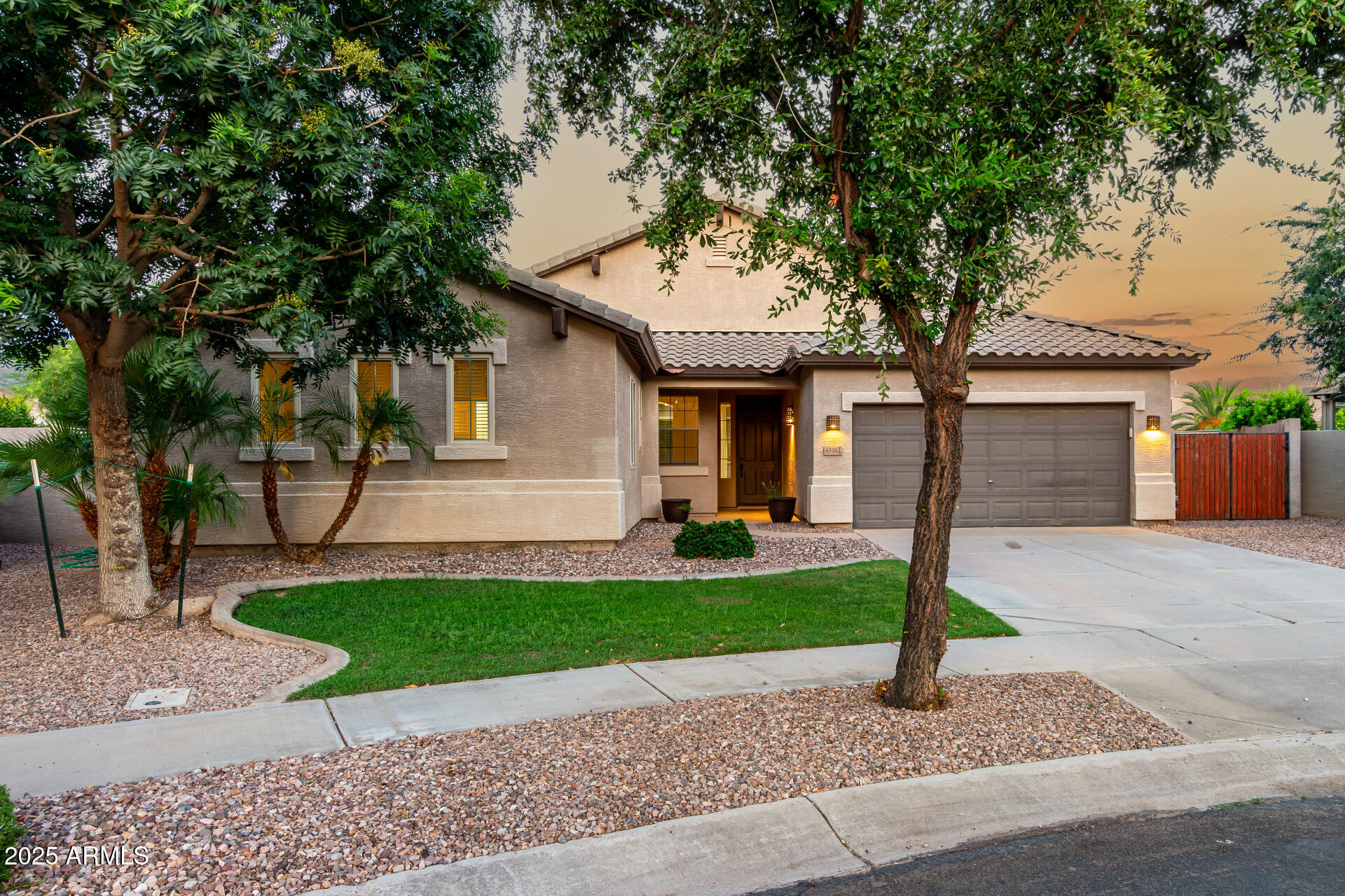 4326 E CLOUDBURST Court