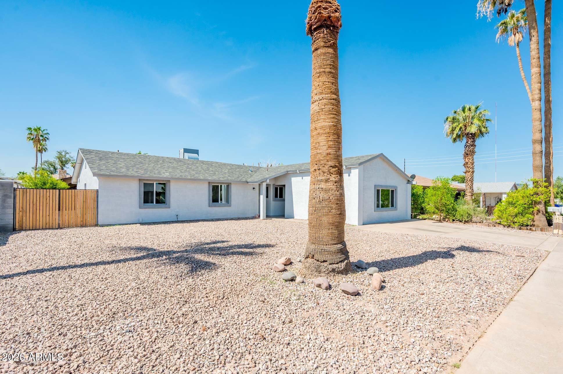 4031 E Nancy Lane