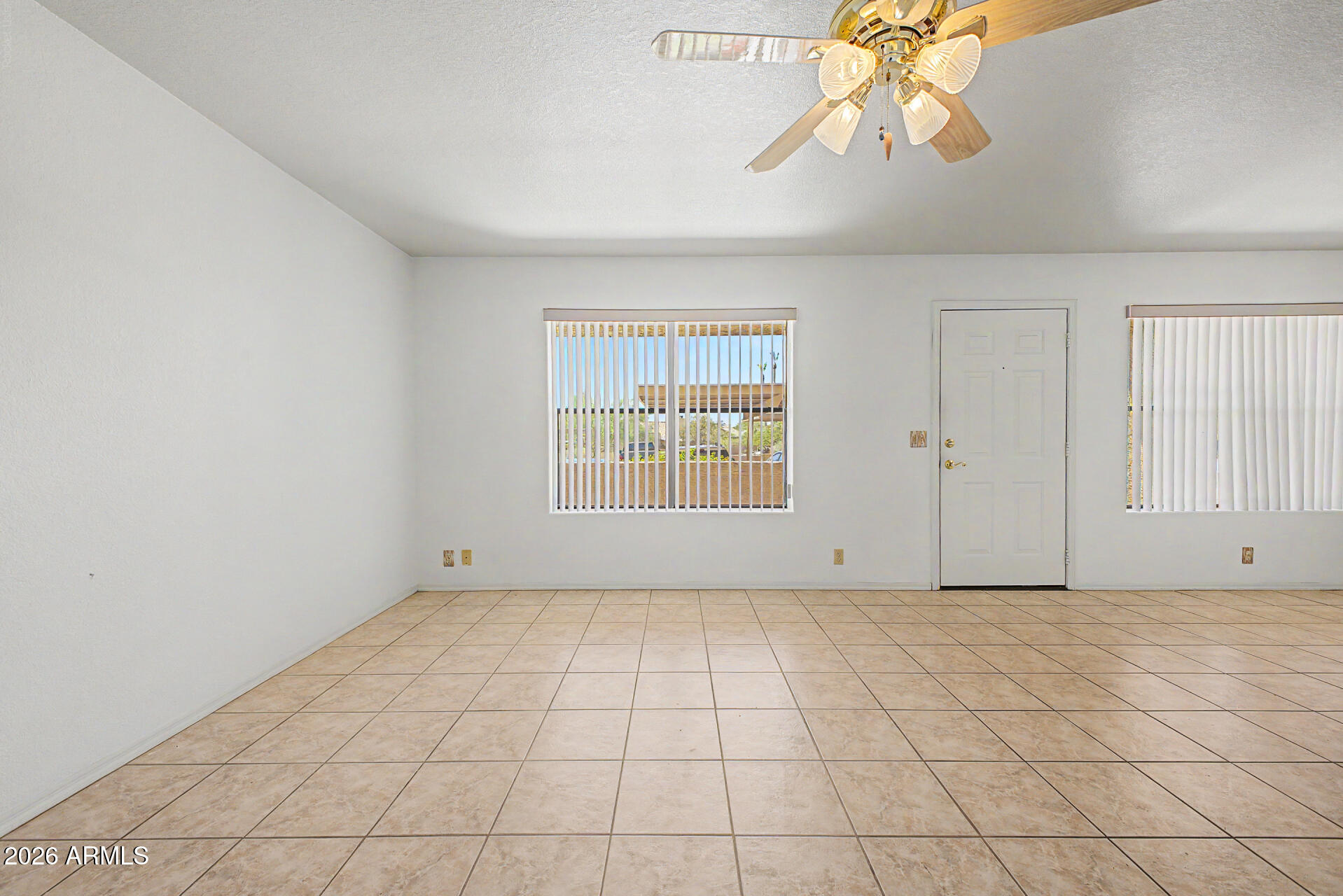 14849 N KINGS Way 120