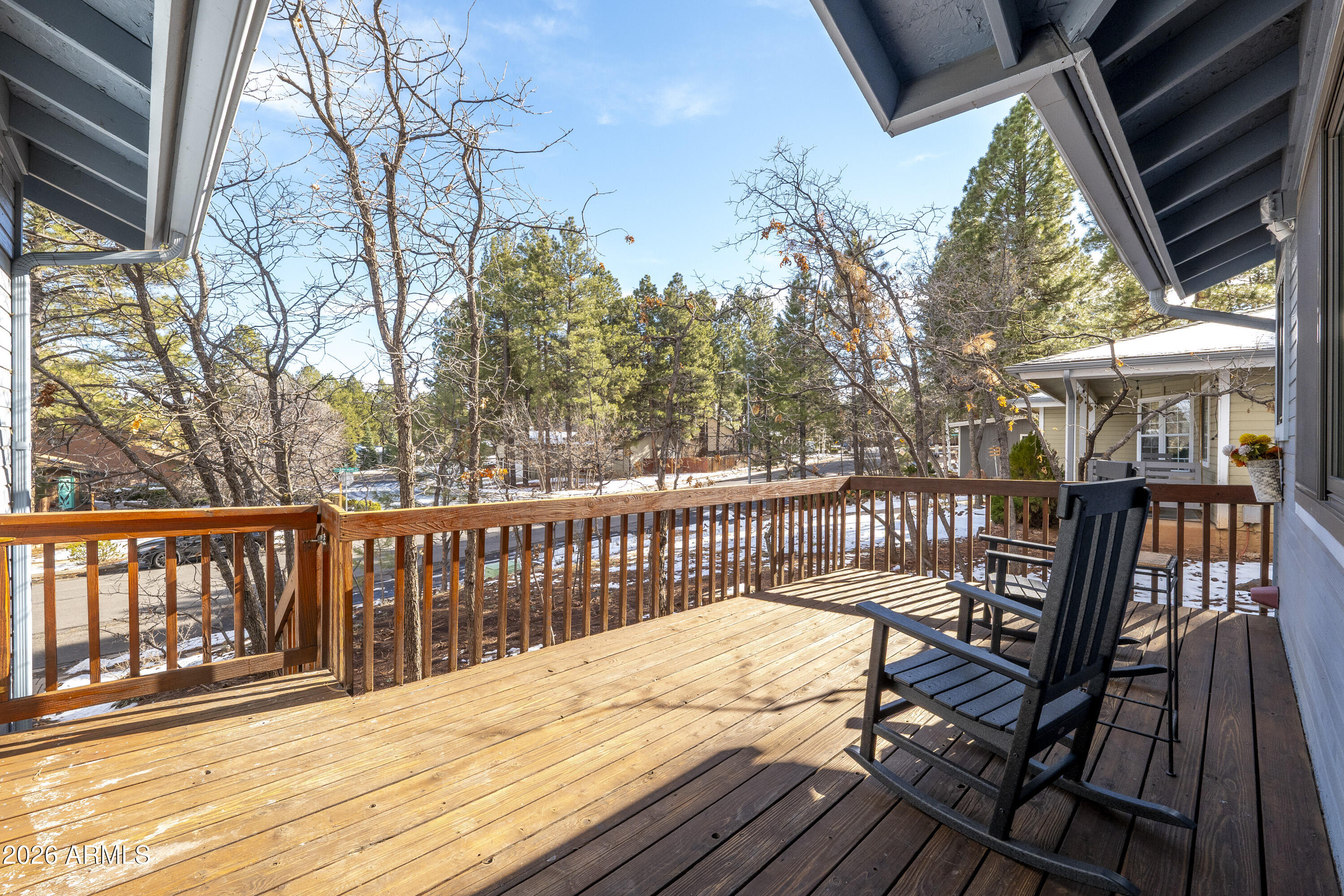 1651 W UNIVERSITY HEIGHTS Drive N