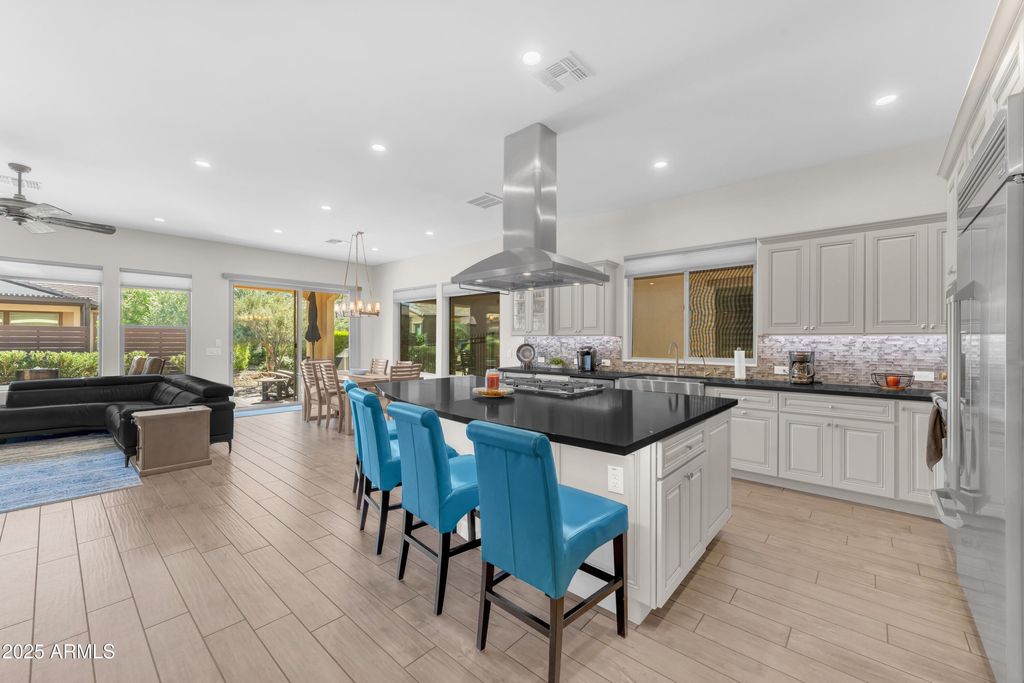 Photo of 201 E Lemon Lane, Queen Creek, AZ 85140 (MLS # 6938700)