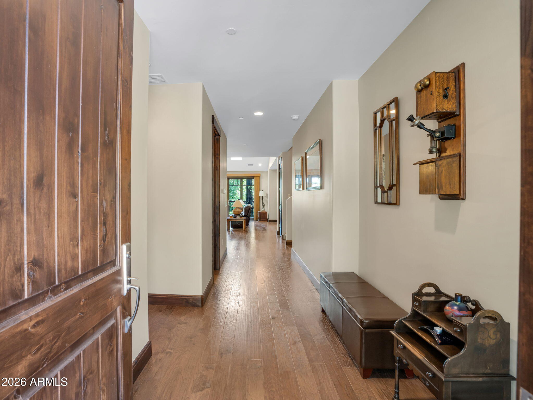 1531 E Castle Hills Drive