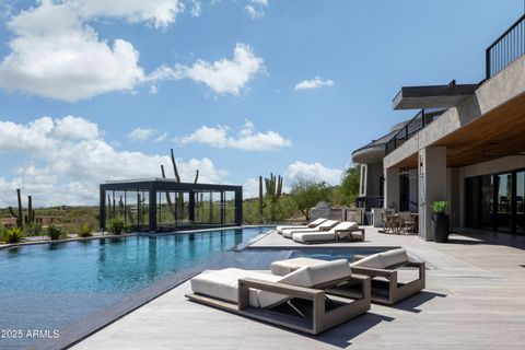 10315 E CALLE DE LAS BRISAS -- Scottsdale AZ 85255