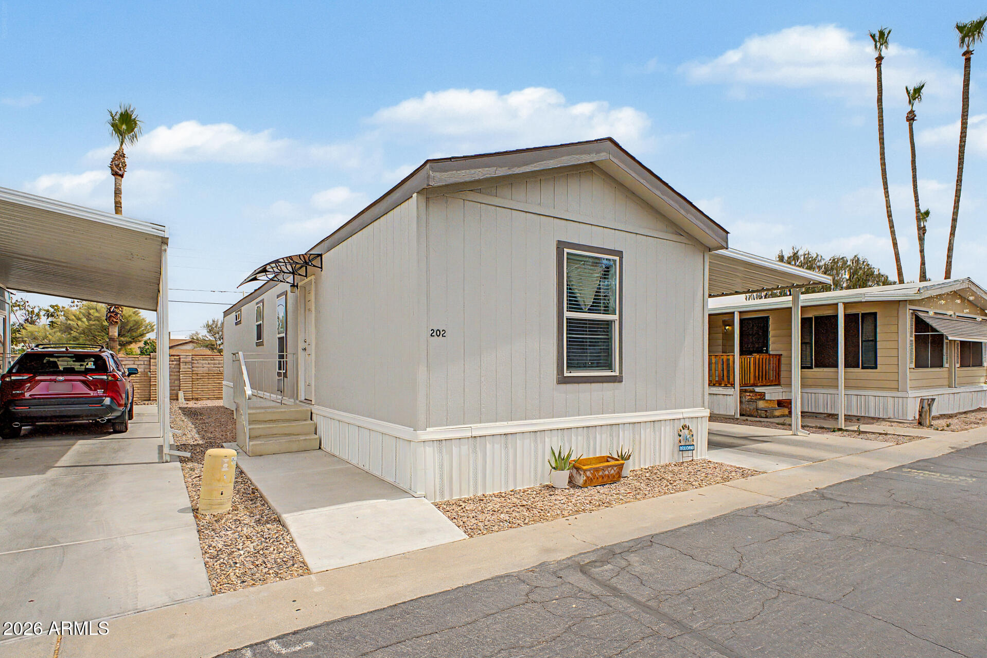 4400 W MISSOURI Avenue 202