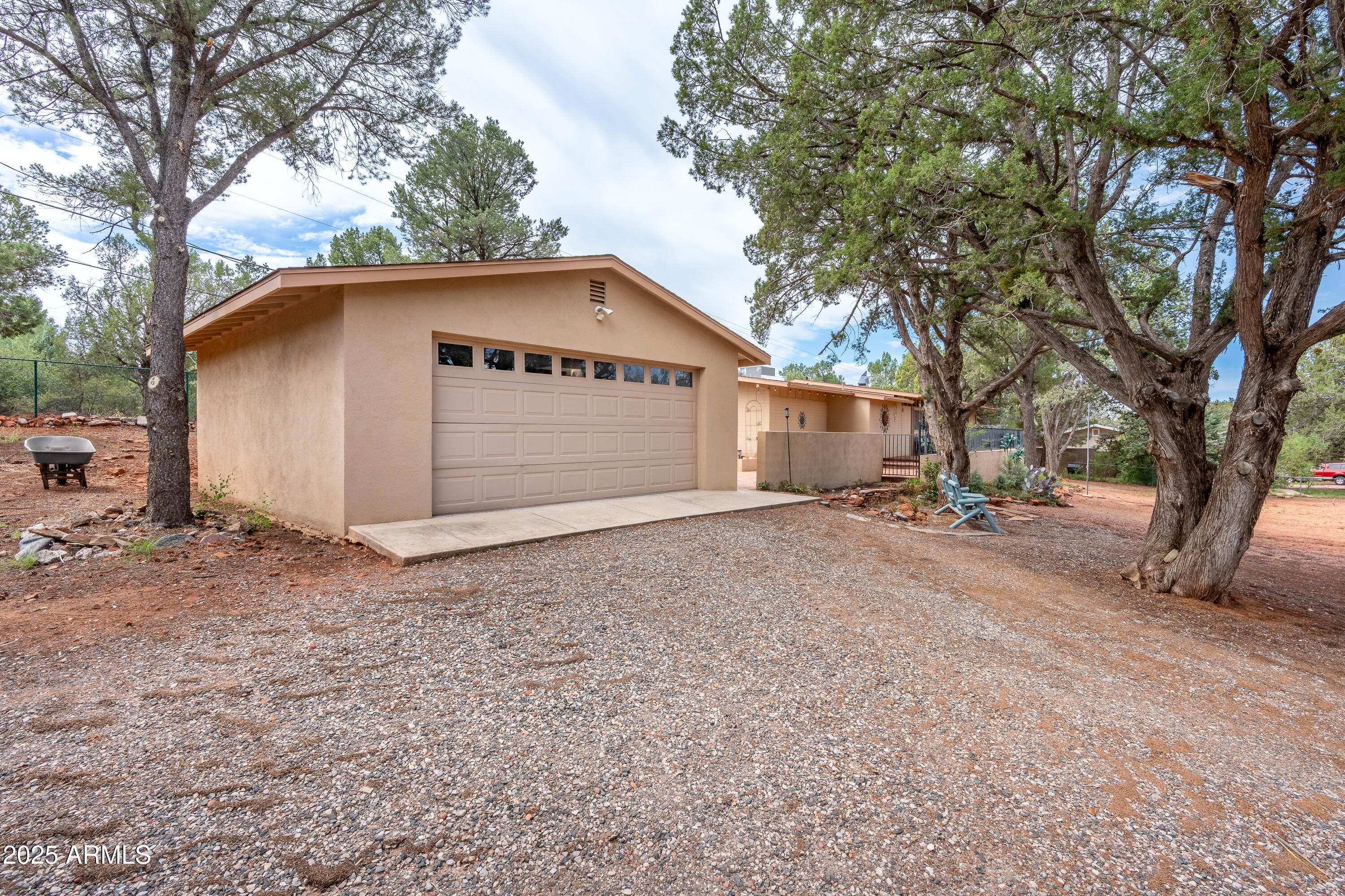 Sedona, Arizona 86336, United States, 3 Bedrooms Bedrooms, ,3 BathroomsBathrooms,Residential,Active,203256