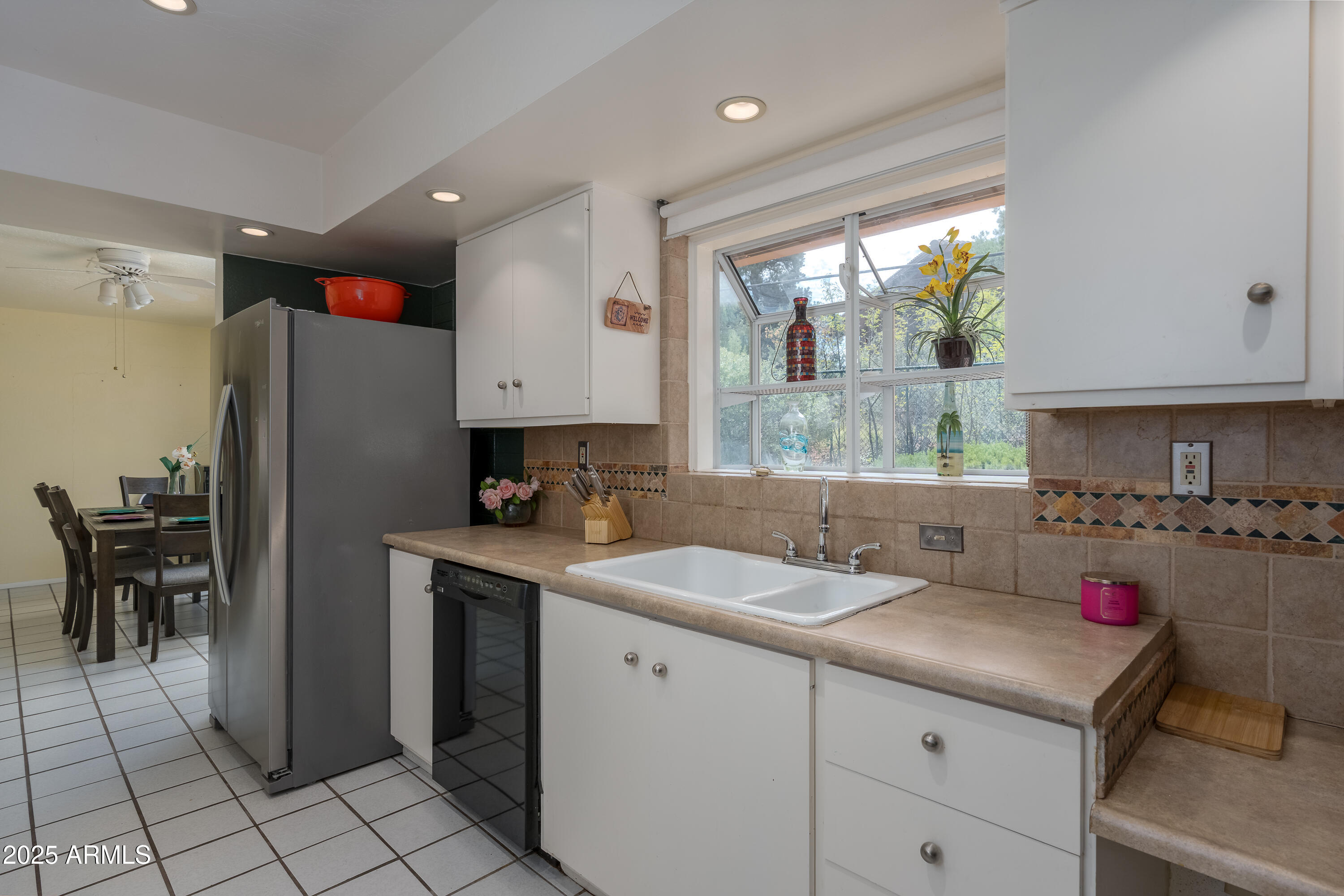 Sedona, Arizona 86336, United States, 3 Bedrooms Bedrooms, ,3 BathroomsBathrooms,Residential,Active,203256