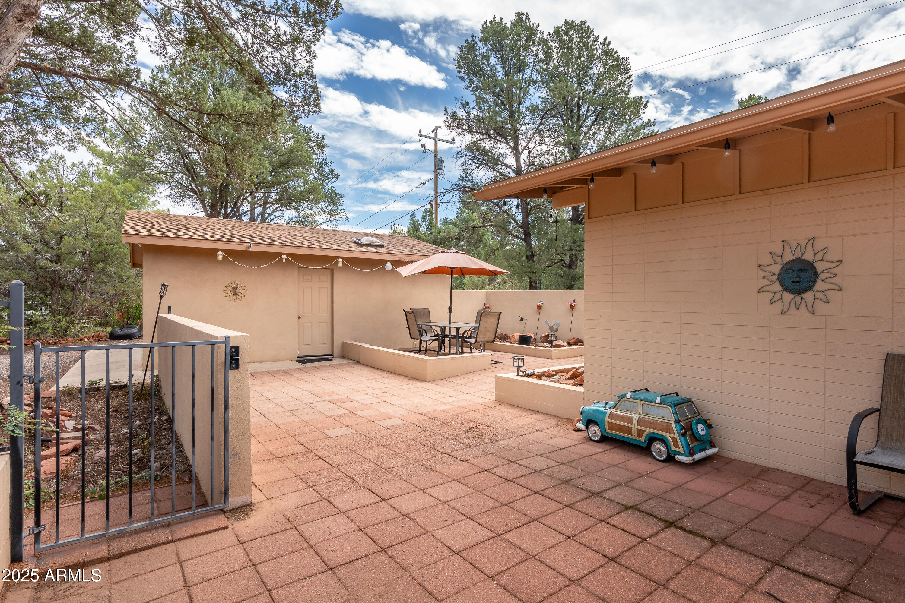 Sedona, Arizona 86336, United States, 3 Bedrooms Bedrooms, ,3 BathroomsBathrooms,Residential,Active,203256