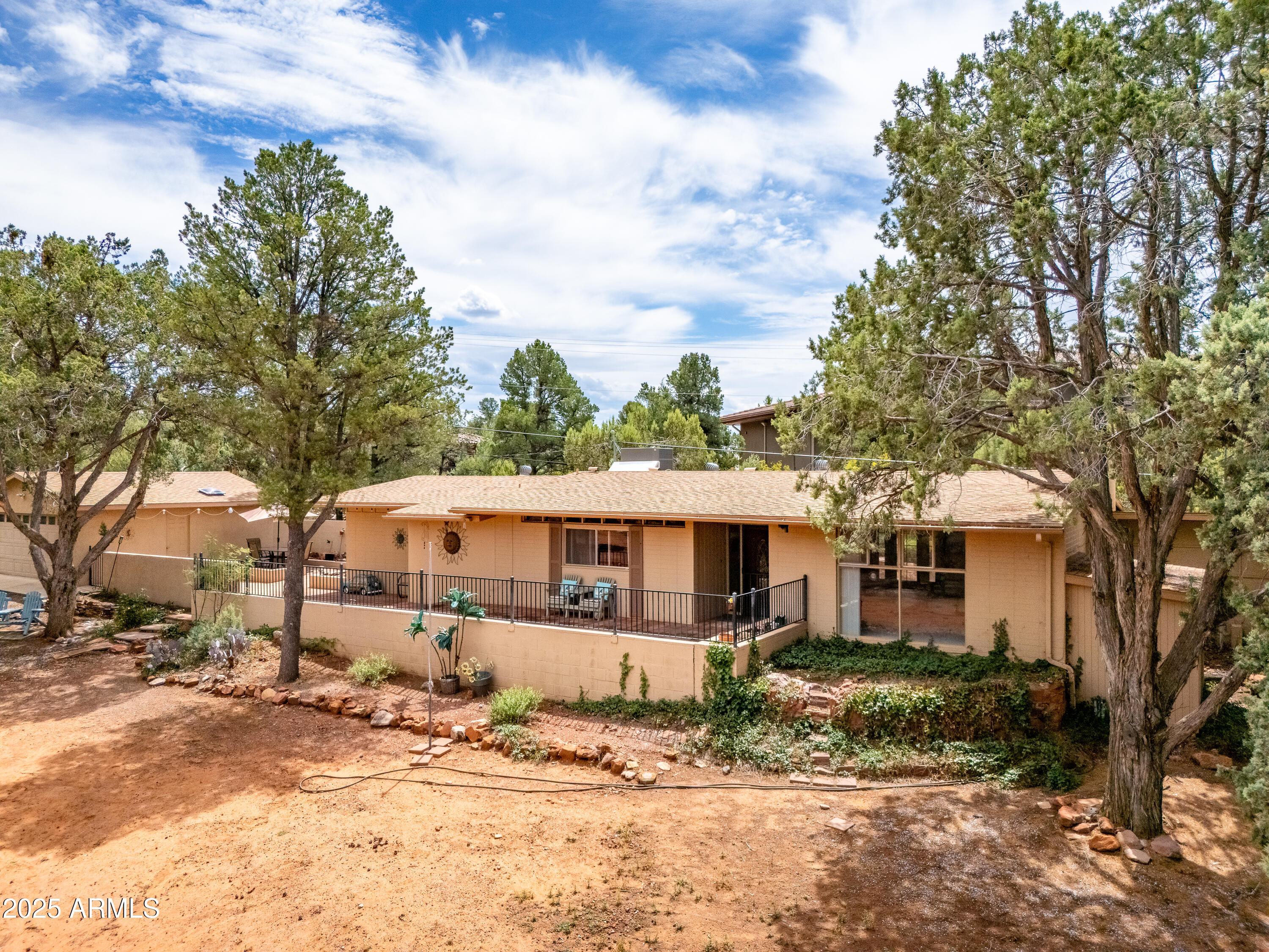 Sedona, Arizona 86336, United States, 3 Bedrooms Bedrooms, ,3 BathroomsBathrooms,Residential,Active,203256
