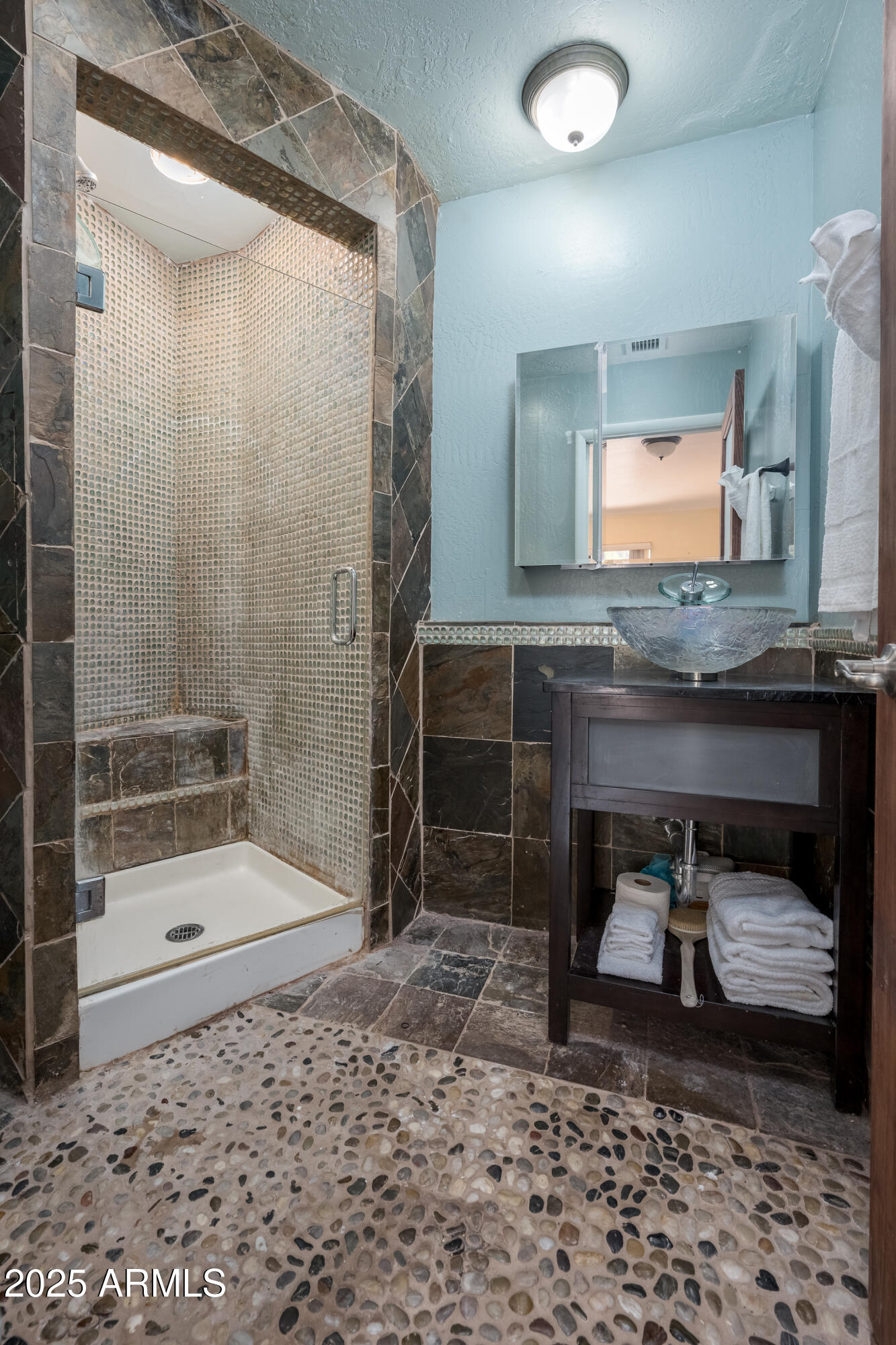 Sedona, Arizona 86336, United States, 3 Bedrooms Bedrooms, ,3 BathroomsBathrooms,Residential,Active,203256