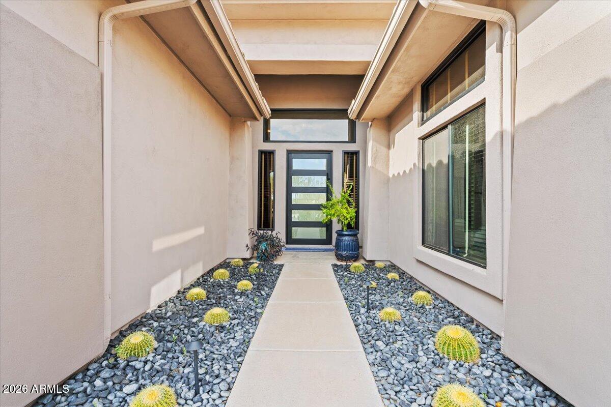 7664 E TORREY POINT Circle