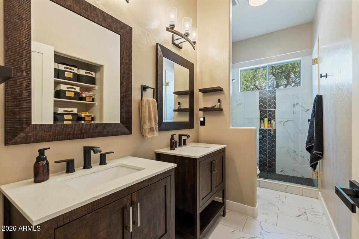 PINNACLE POINT AT LAS SENDAS - Residential