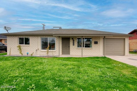 2828 W ROSE Lane Phoenix AZ 85017