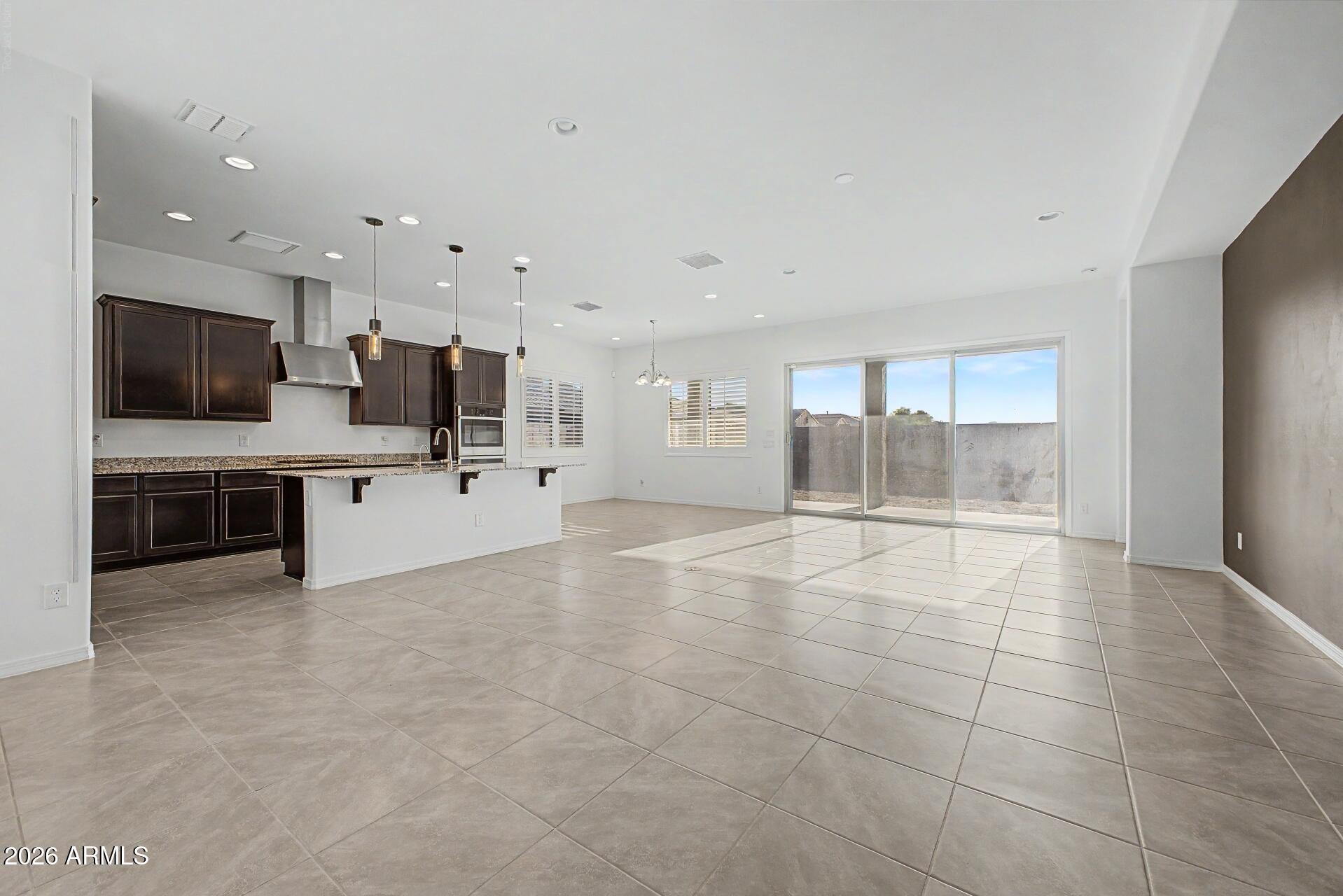 11814 S 51ST Drive