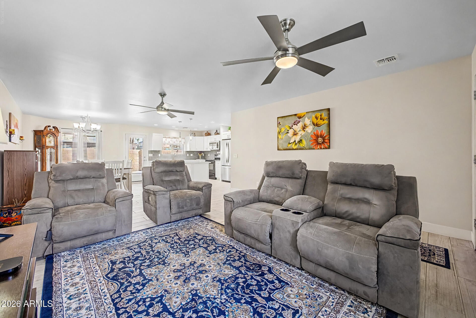 332 W 14TH Avenue