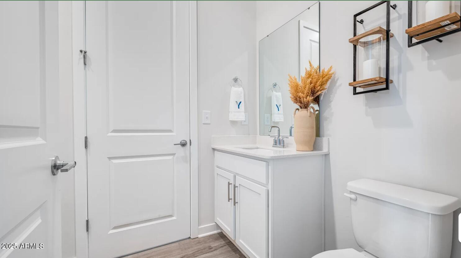 4550 S 67th Avenue Unit 1