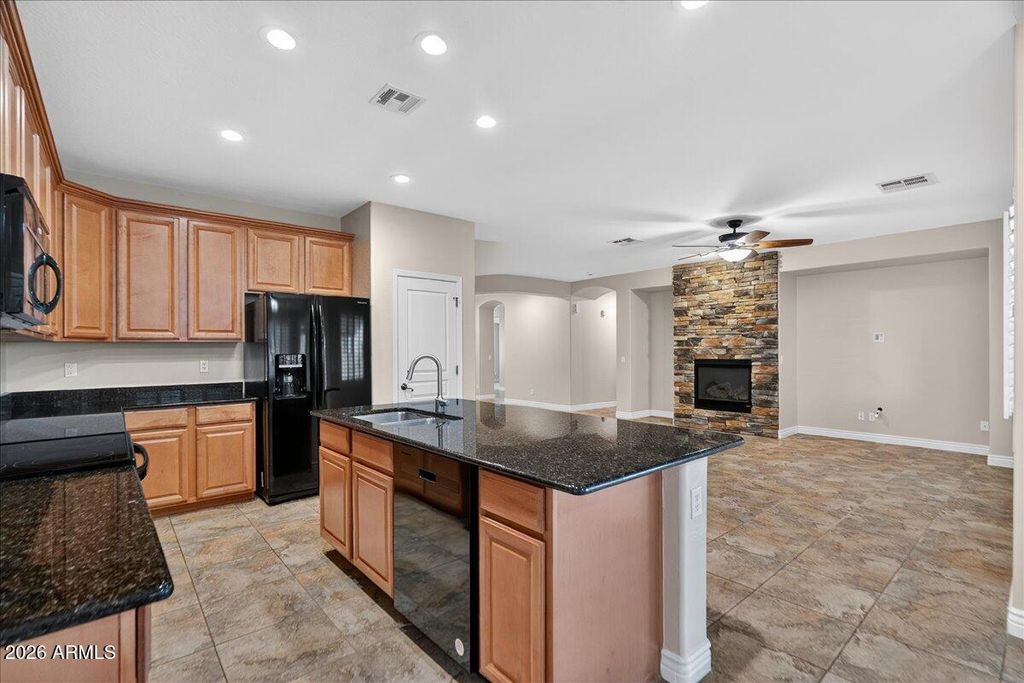 Photo of 27834 N Gidiyup Trail, Phoenix, AZ 85085 (MLS # 7000693)