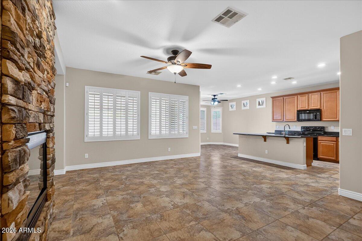 27834 N GIDIYUP Trail