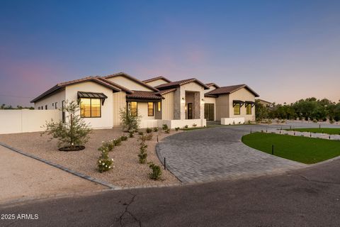 Photo of 10809 N 82nd Place, Scottsdale, AZ 85260 (MLS # 6926855)