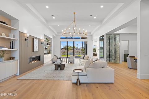 10809 N 82ND Place Scottsdale AZ 85260