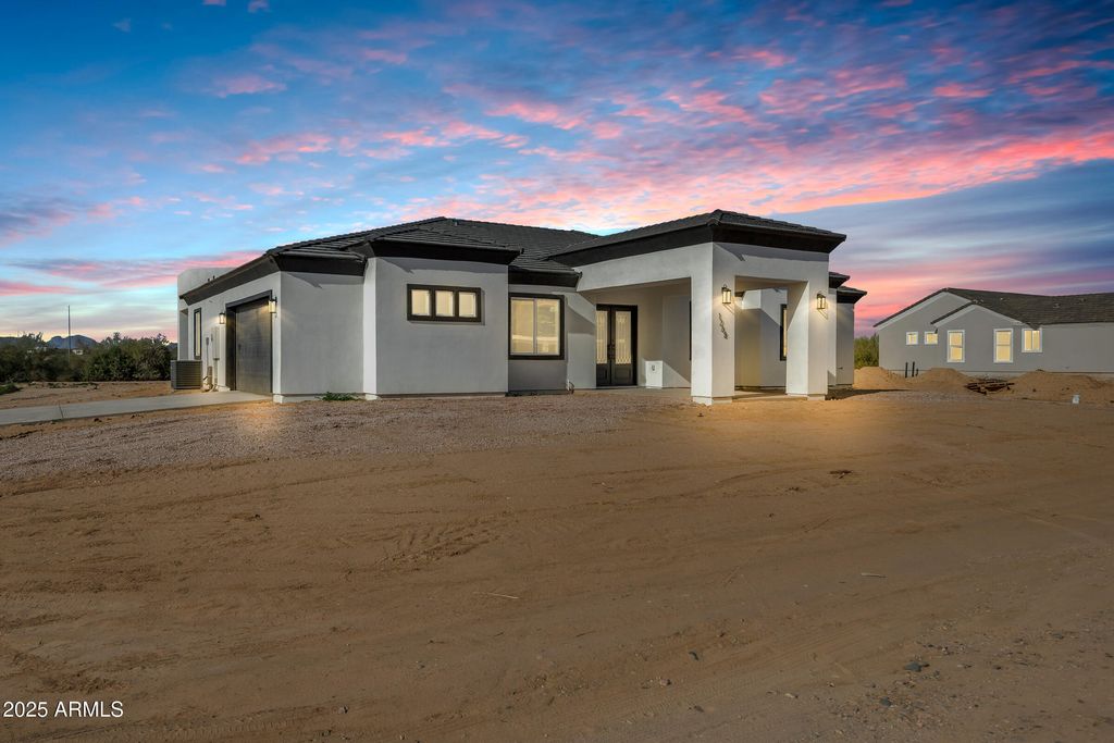 Photo of 1268 S 349th Avenue, Tonopah, AZ 85354 (MLS # 6961574)