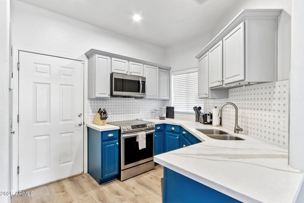 Photo of 5400 S Hardy Drive #113, Tempe, AZ 85283 (MLS # 7023875)