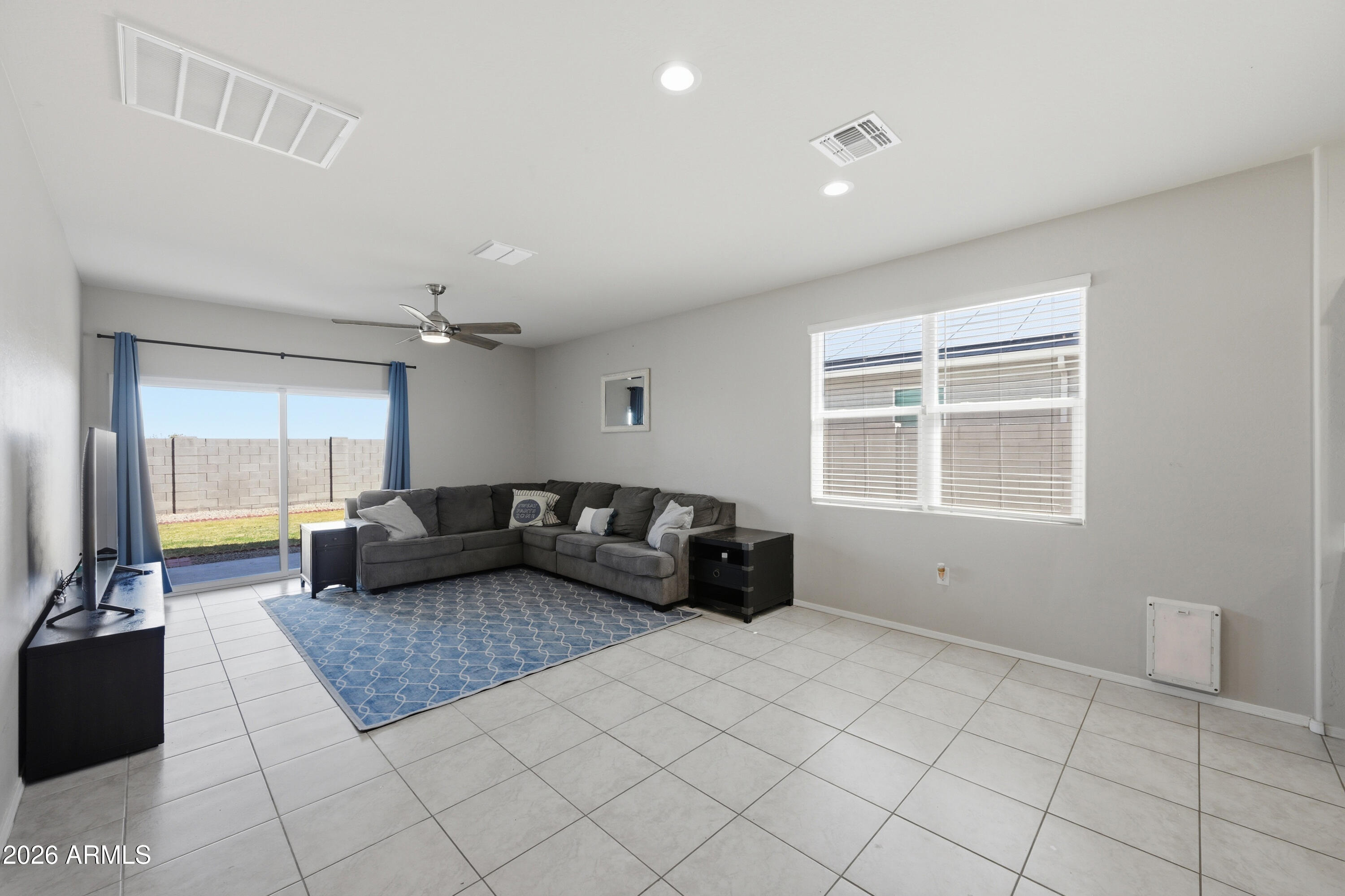 1958 W CAMERON Boulevard