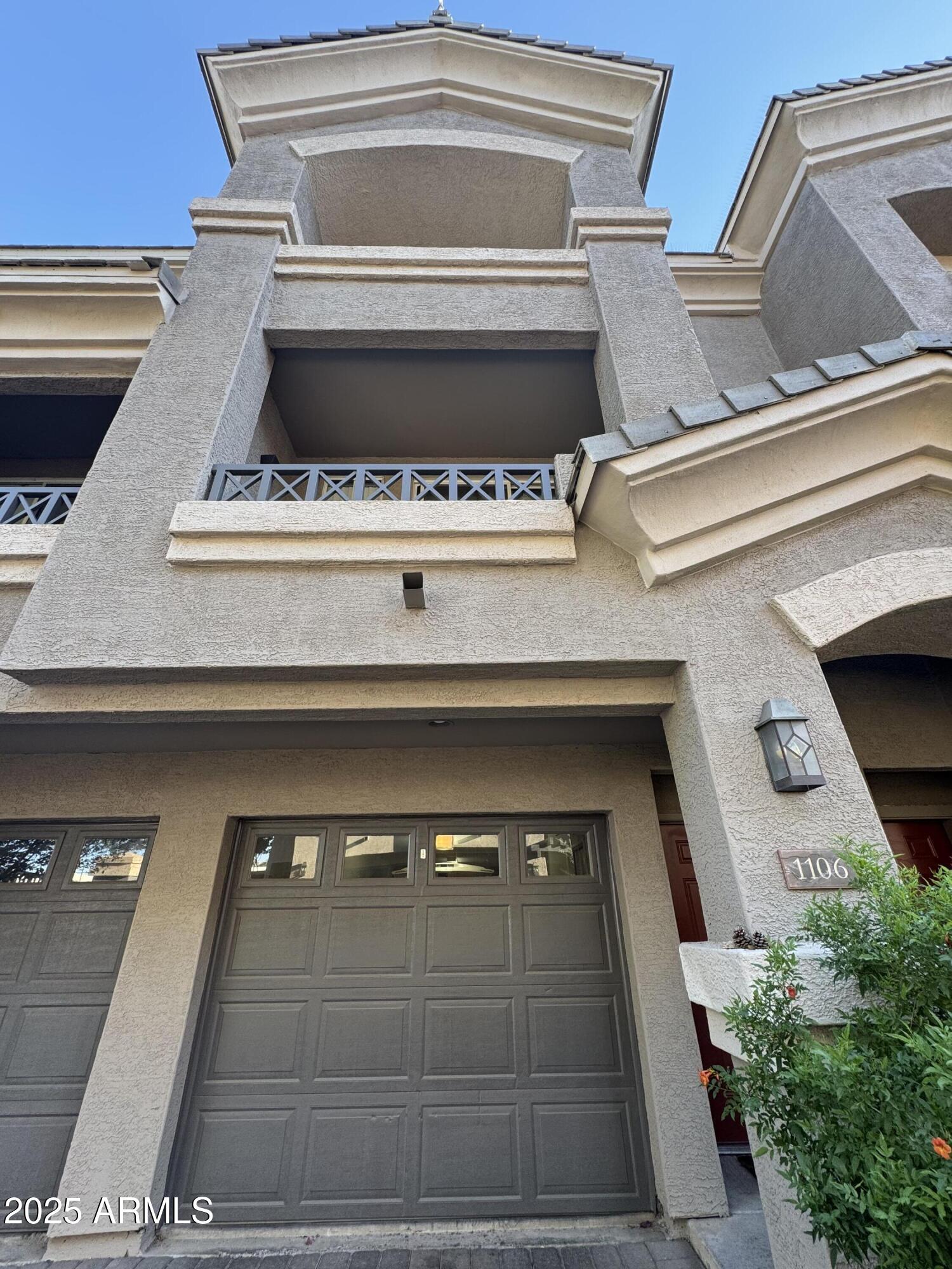 4455 E PARADISE VILLAGE Parkway S 1106