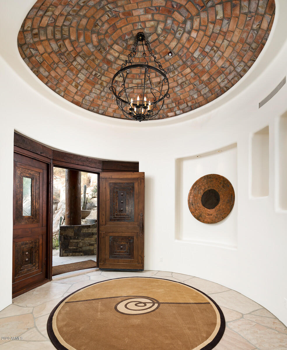 DESERT MOUNTAIN - Residential