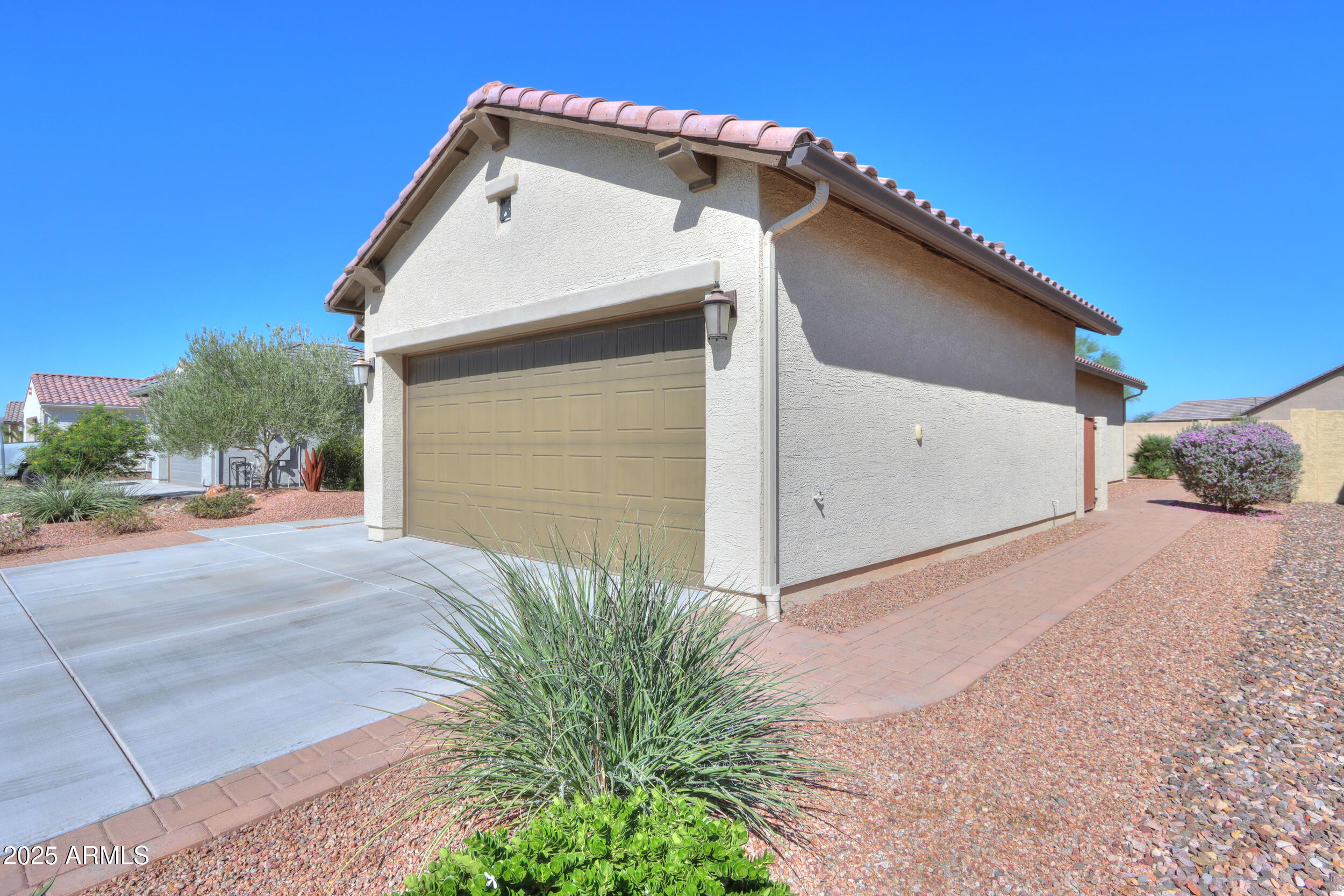 4548 W LOMA VERDE Avenue