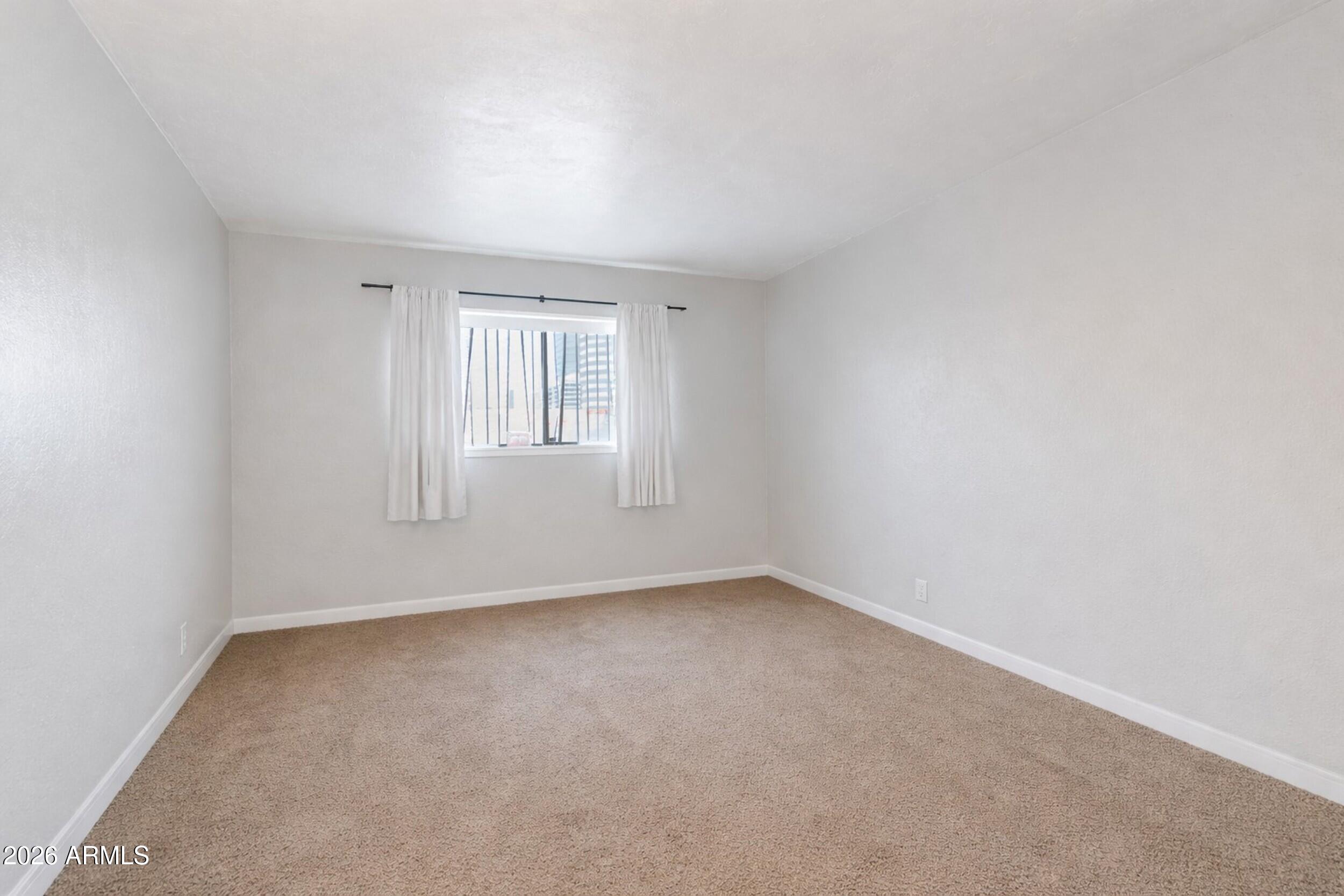 355 E THOMAS Road B208