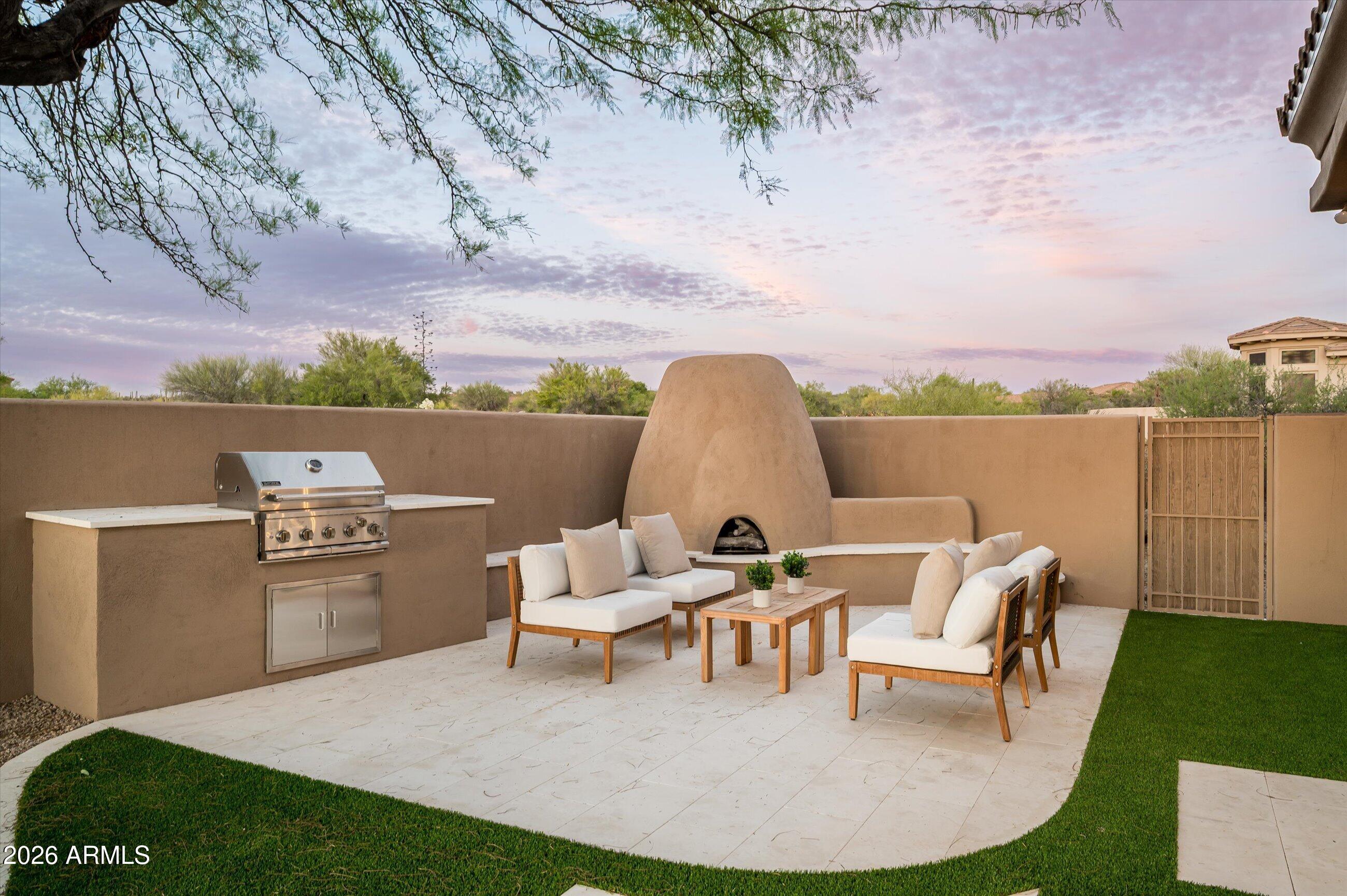 Scottsdale, Arizona, 85262, United States, 4 Bedrooms Bedrooms, ,4 BathroomsBathrooms,Residential,Active,2041584