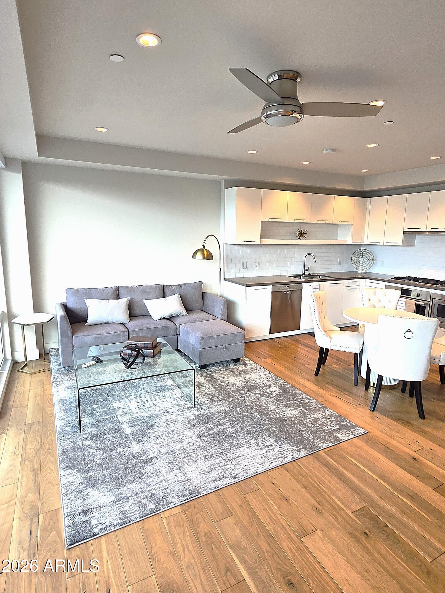 4422 N 75th Street Unit 5005