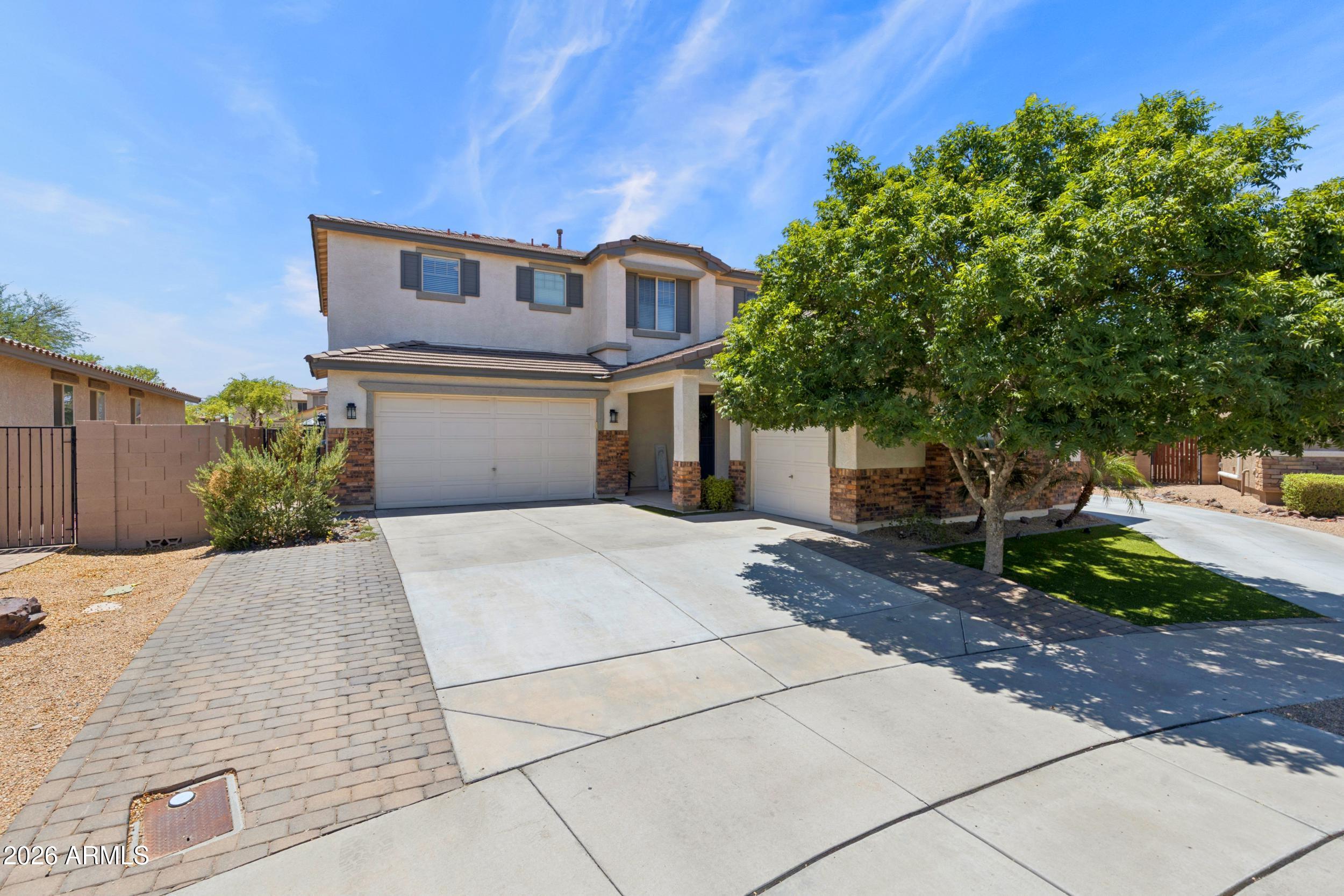 254 S 172ND Lane