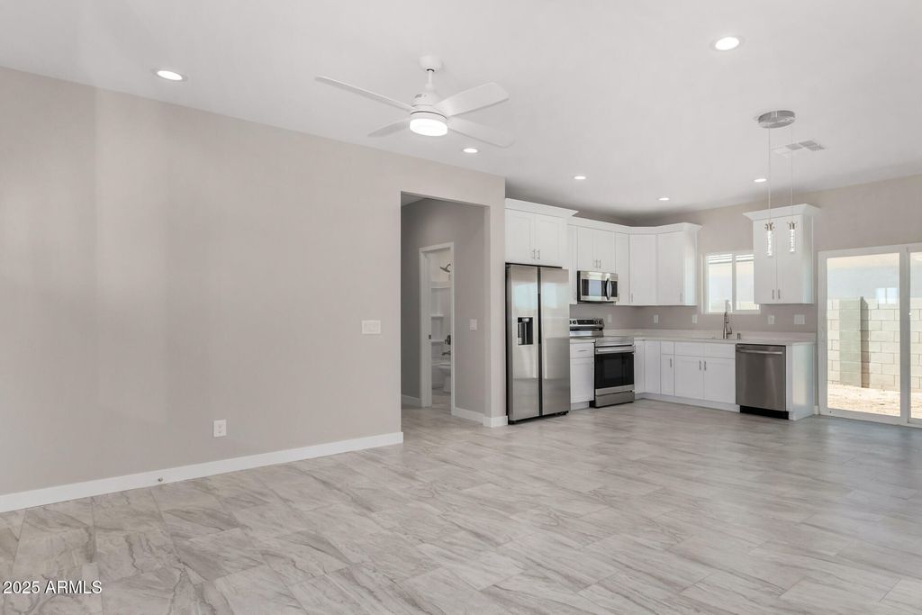Photo of 3160 W Caballero Drive, Eloy, AZ 85131 (MLS # 6934541)