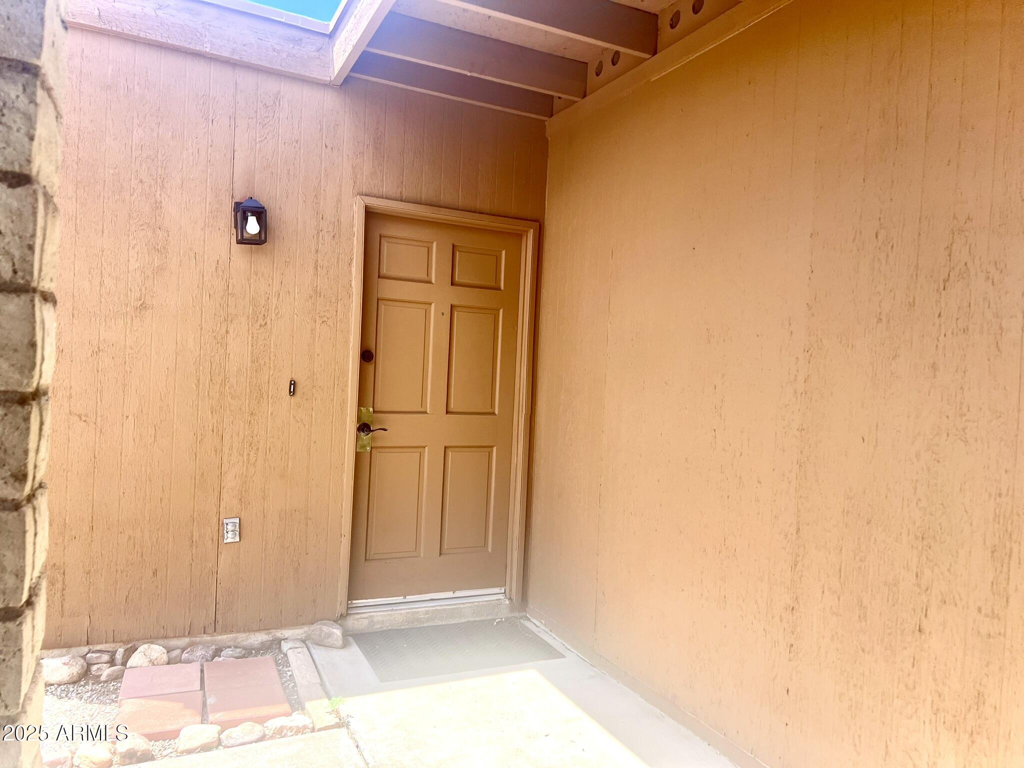 5111 PASEO LAS PALMAS --