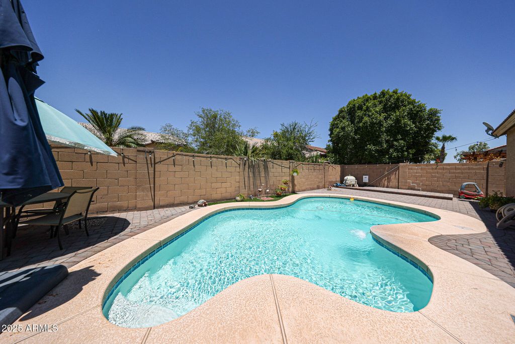 Photo of 10414 W Windsor Avenue, Avondale, AZ 85392 (MLS # 6885816)