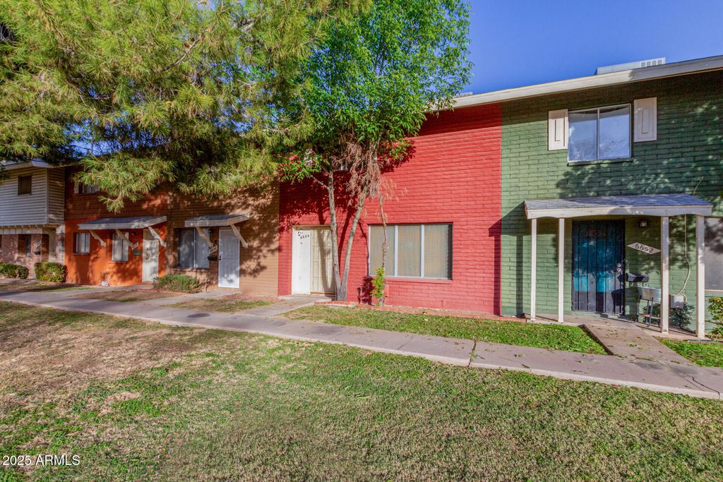 Photo of 6654 N 43rd Avenue, Glendale, AZ 85301 (MLS # 6924011)