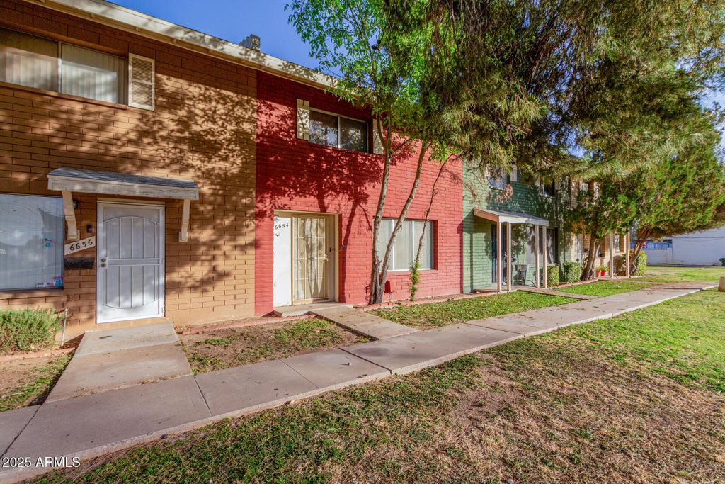 Photo of 6654 N 43rd Avenue, Glendale, AZ 85301 (MLS # 6924011)