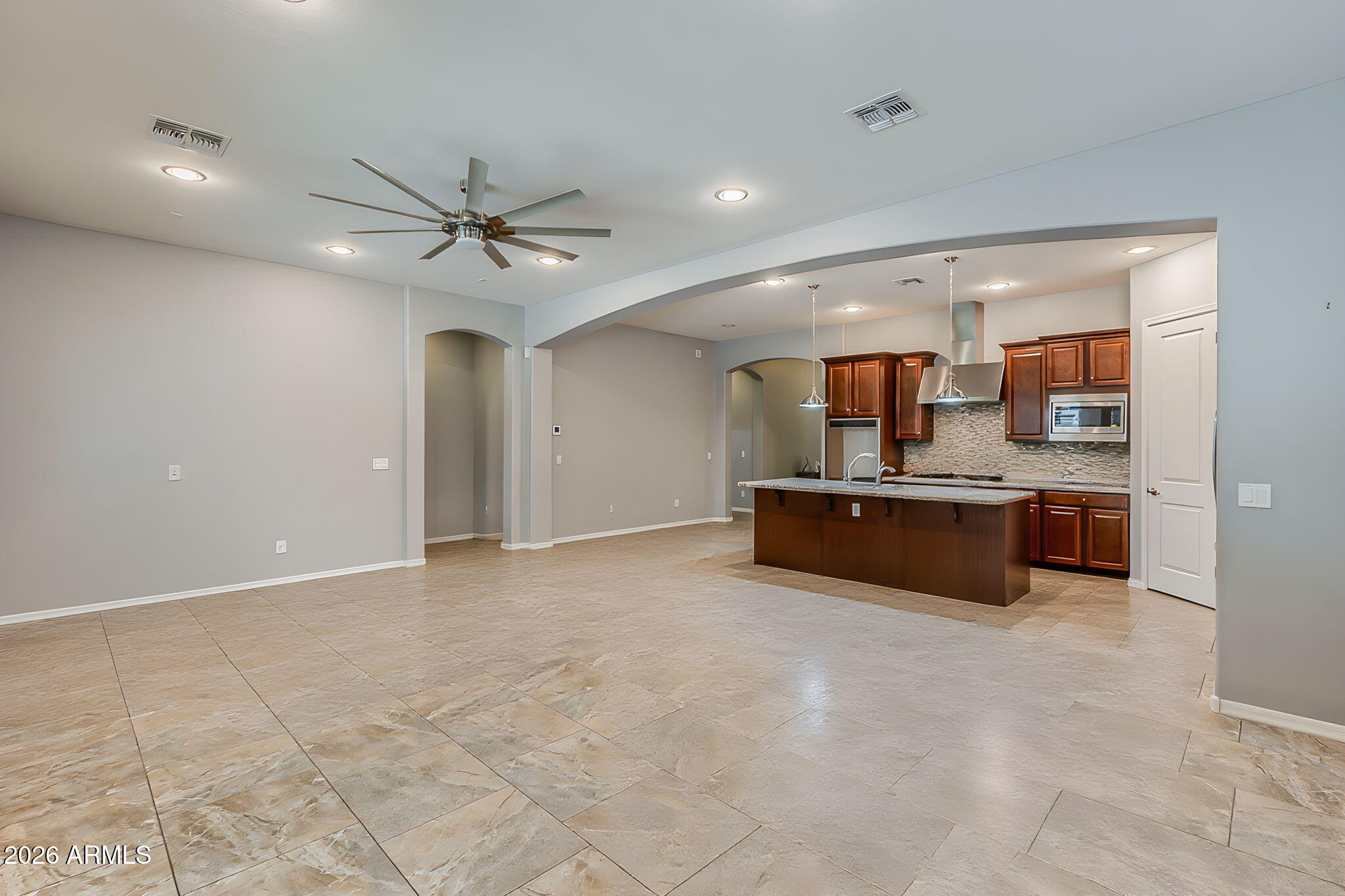 4135 E GRAND CANYON Drive