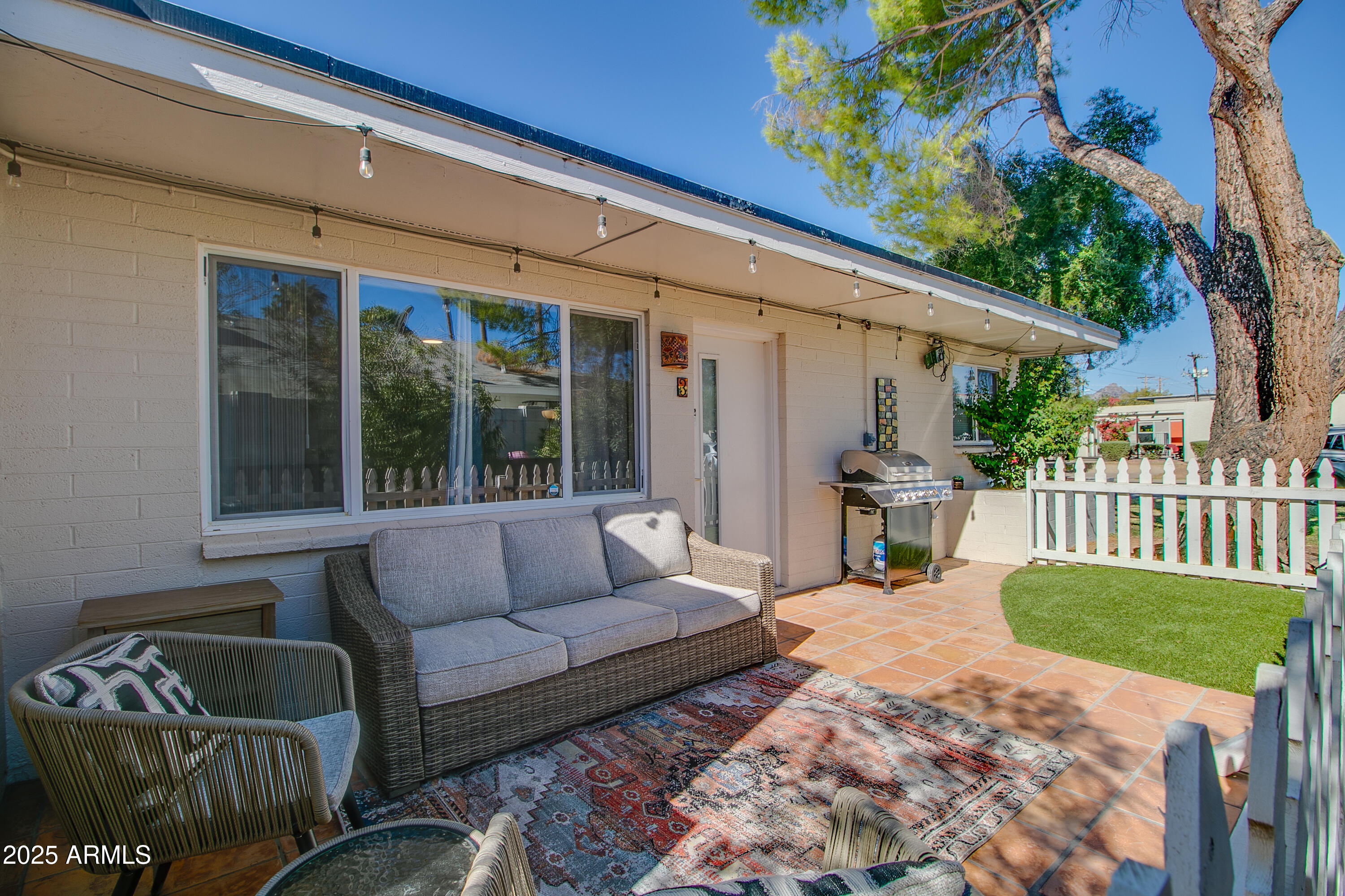 3511 E Montecito Avenue Apt 3