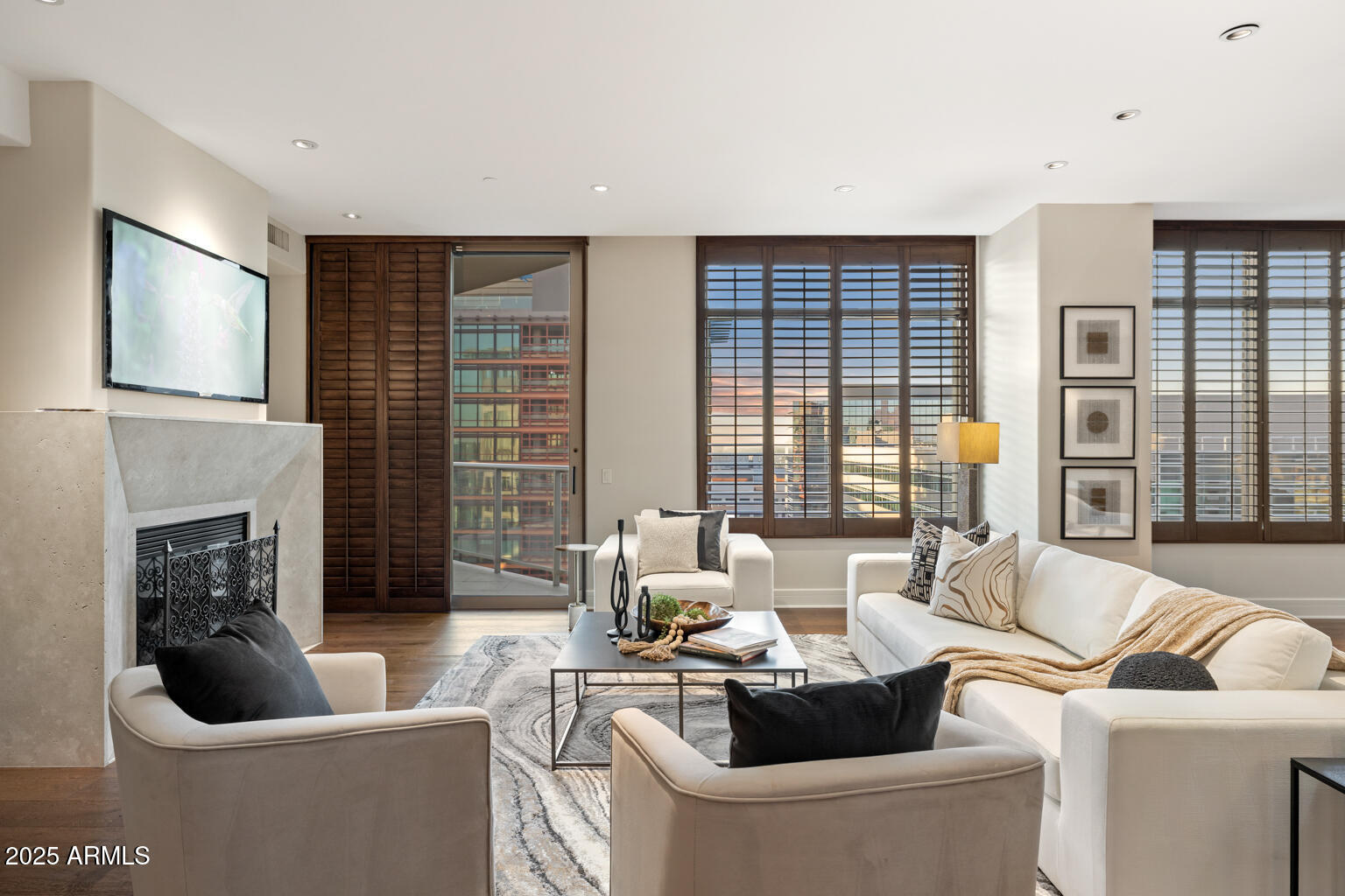 ESPLANADE PLACE CONDOMINIUM AMD - Residential